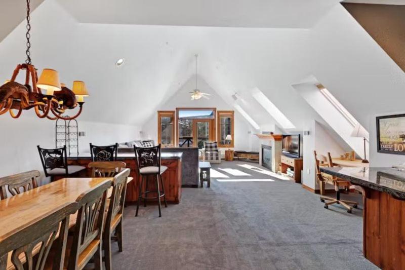 3 Bedroom Condo On Main Street In Breckenridge - Pool, Hot Tubs, Fitness Center & More! view 4