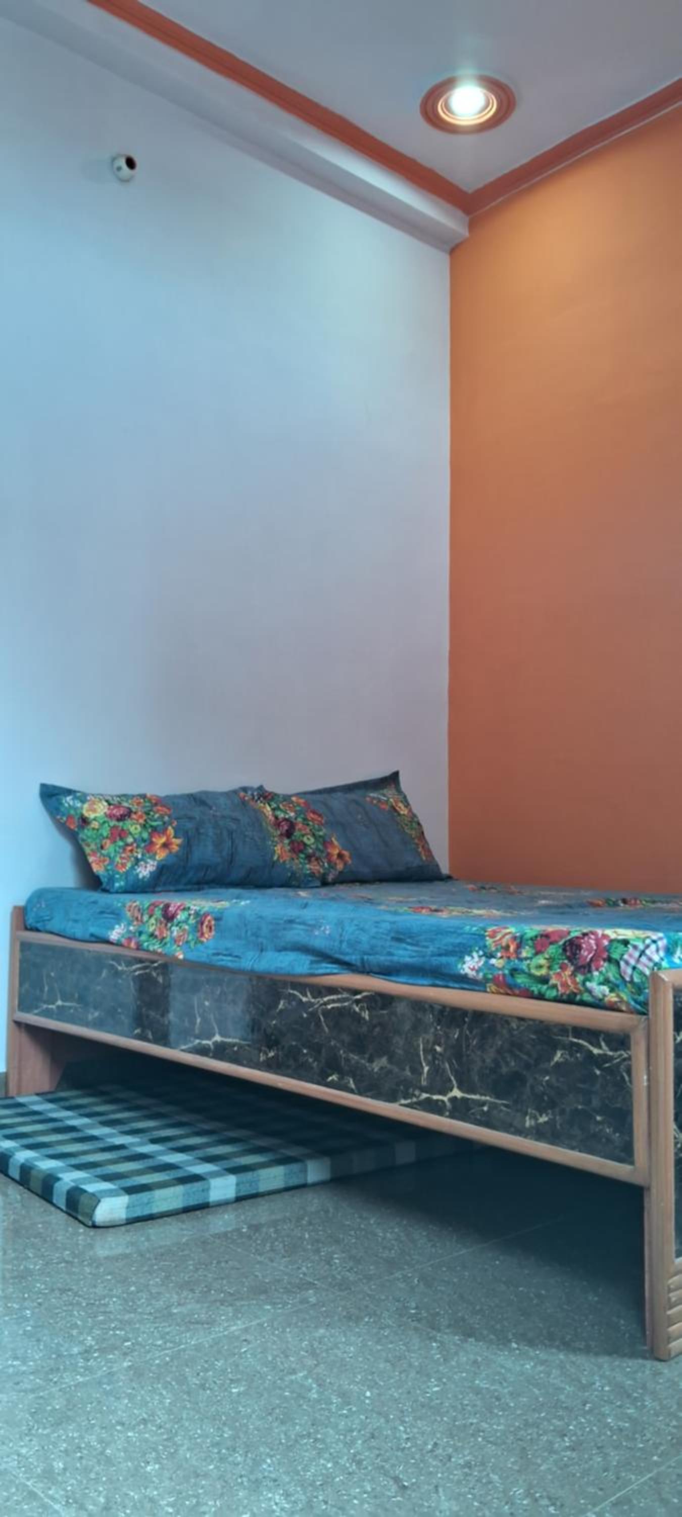 Lakshman Guest House