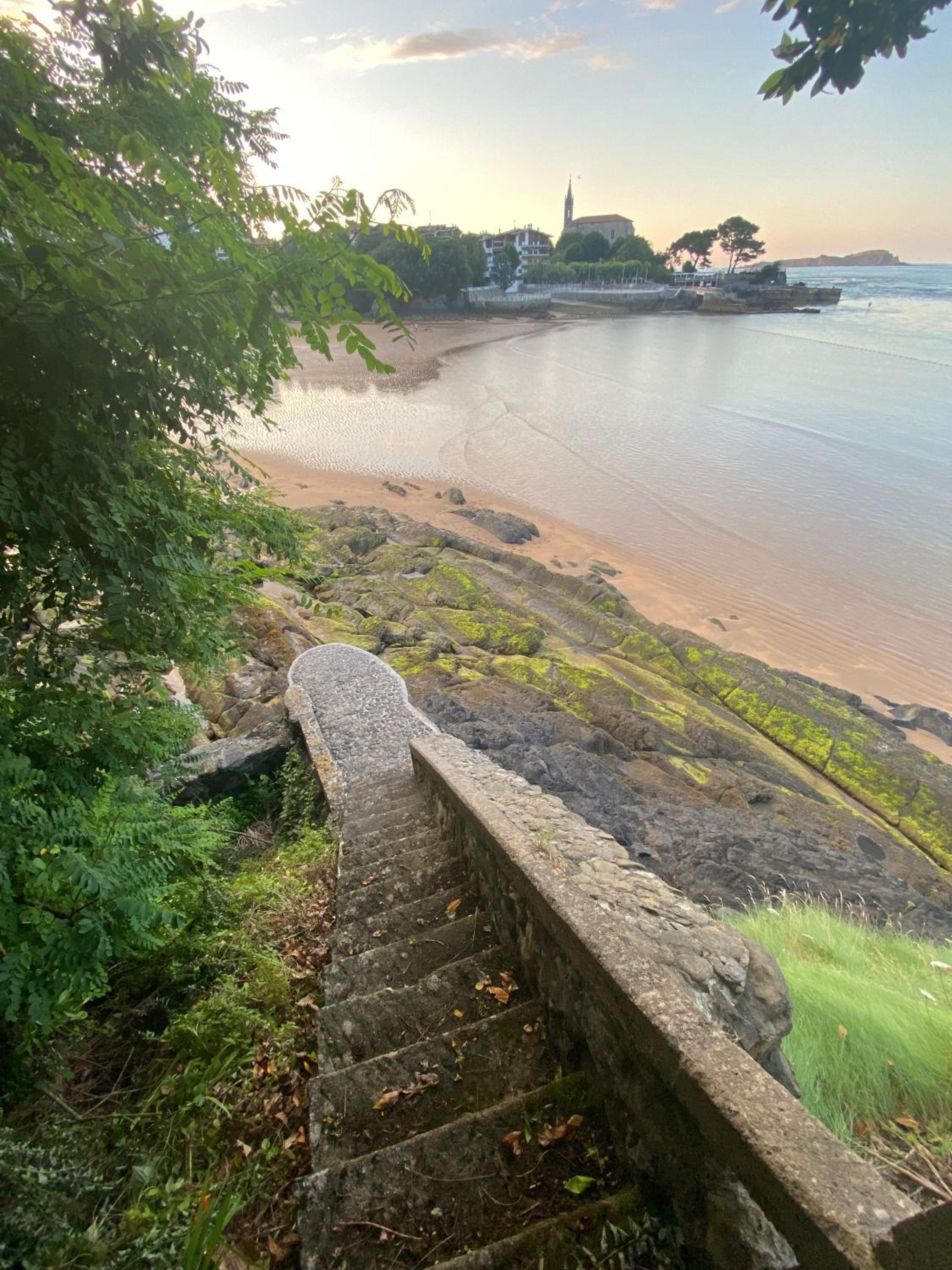 Mundaka Beachfront House