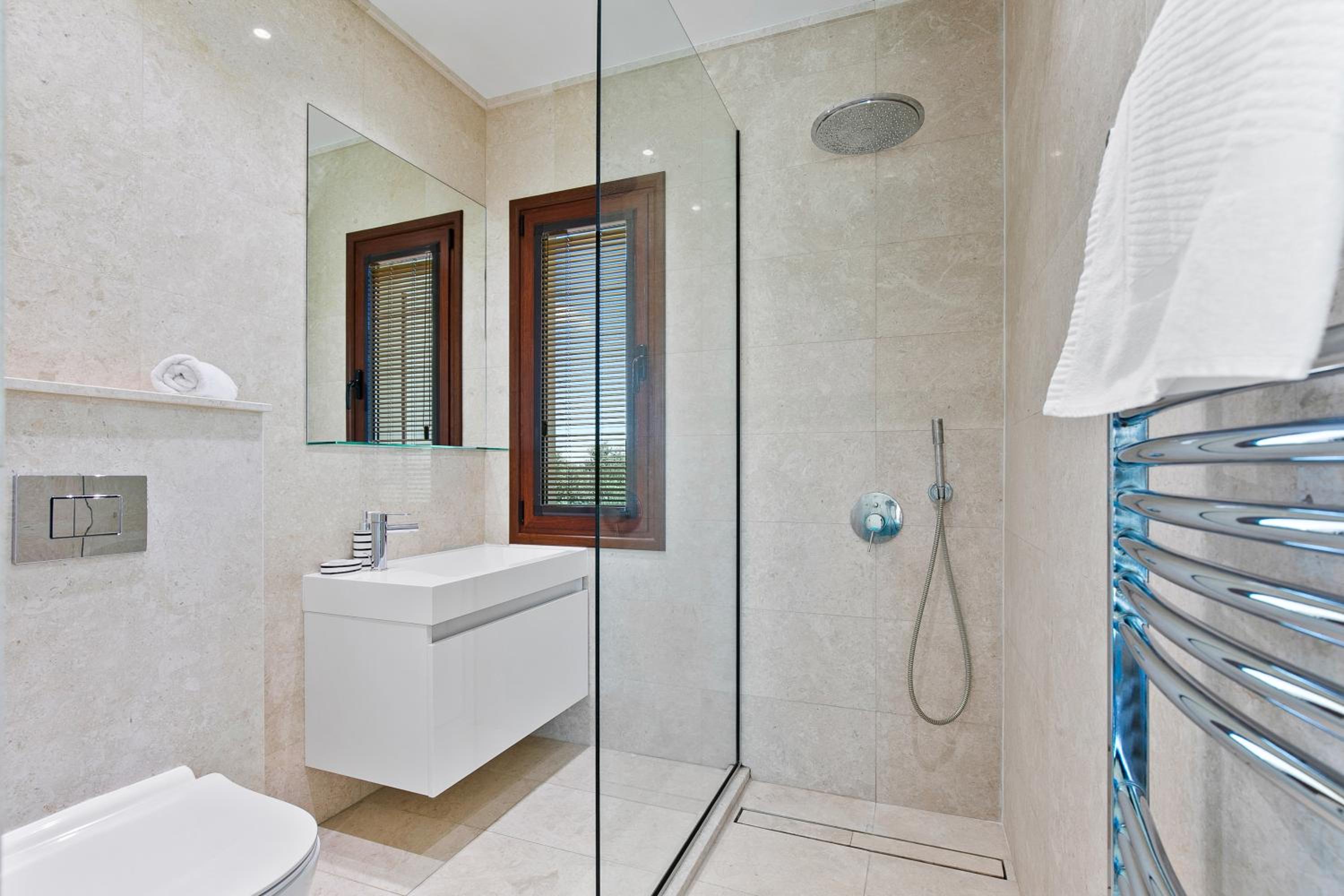 5 bedroom Villa Poseidon with private pool, Aphrodite Hills Resort