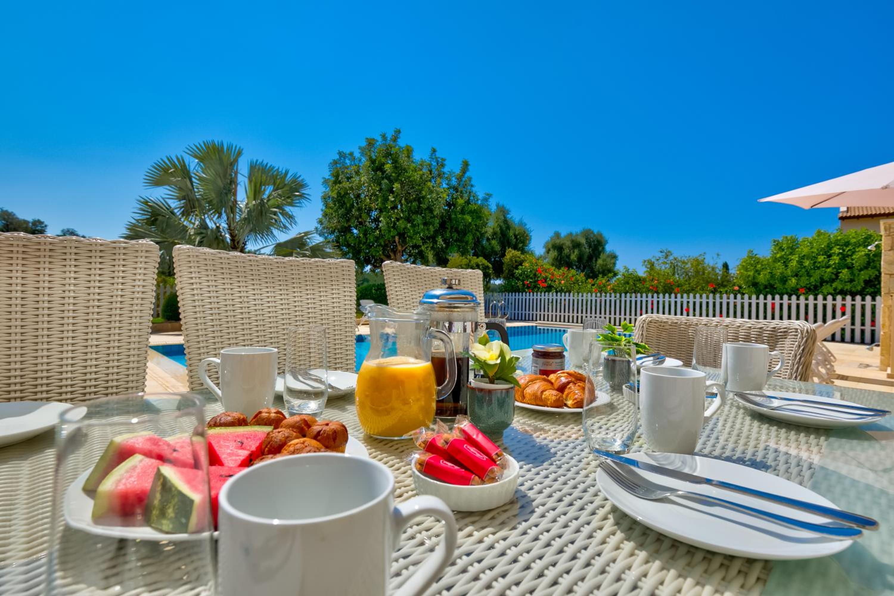 5 bedroom Villa Poseidon with private pool, Aphrodite Hills Resort
