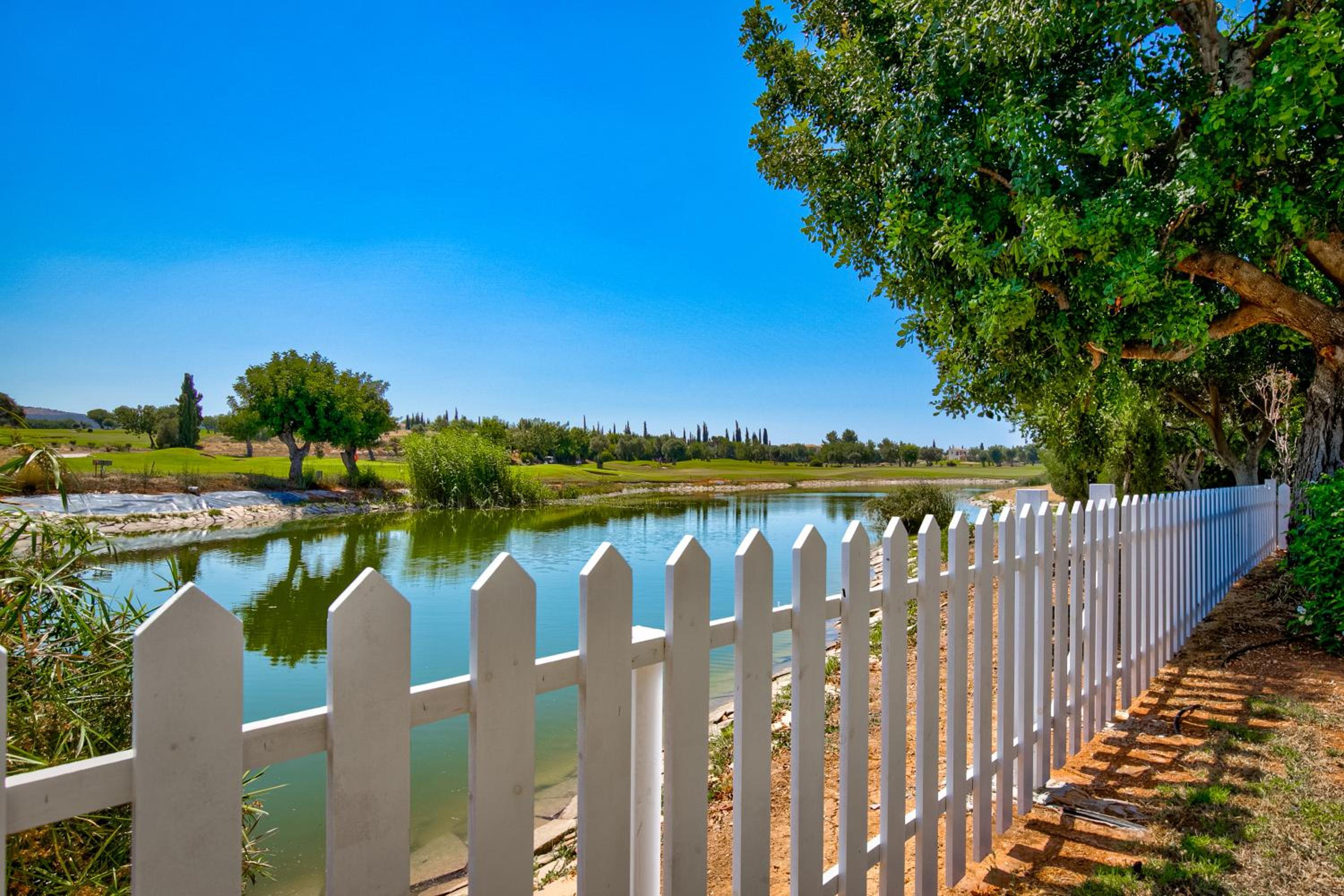 5 bedroom Villa Poseidon with private pool, Aphrodite Hills Resort