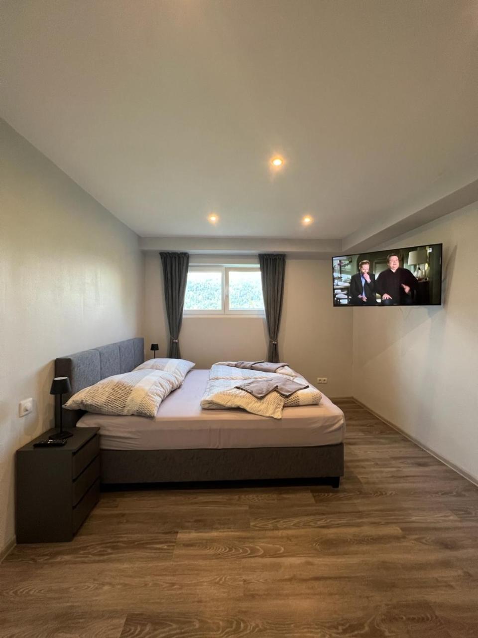 FRESH Apartments