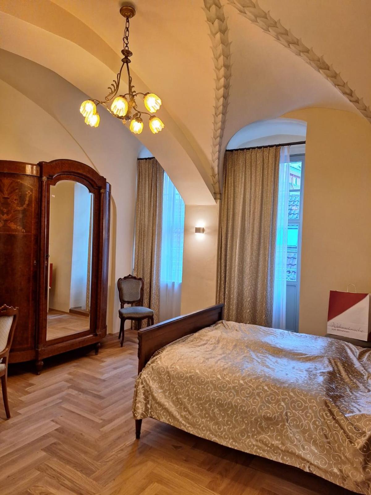 Stadtpalais Marché-Suite maximal 2 Personen und 1 Kleinkind