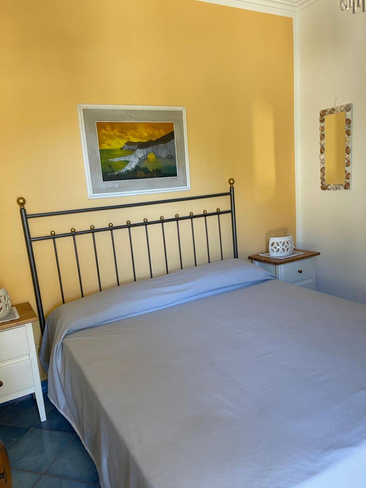 Lunaponzese-Ponza centro photo 5