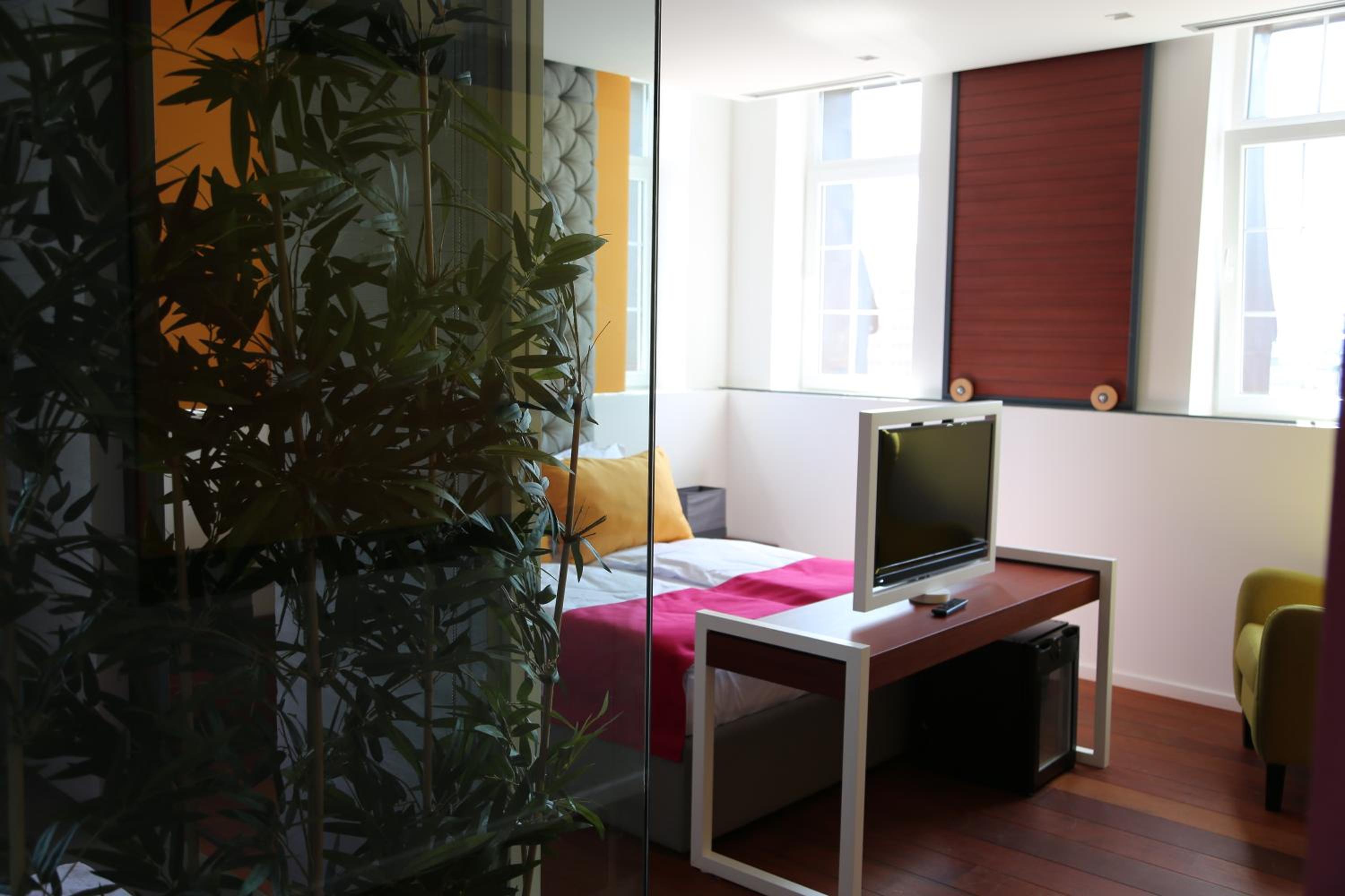 Boutique Rooms