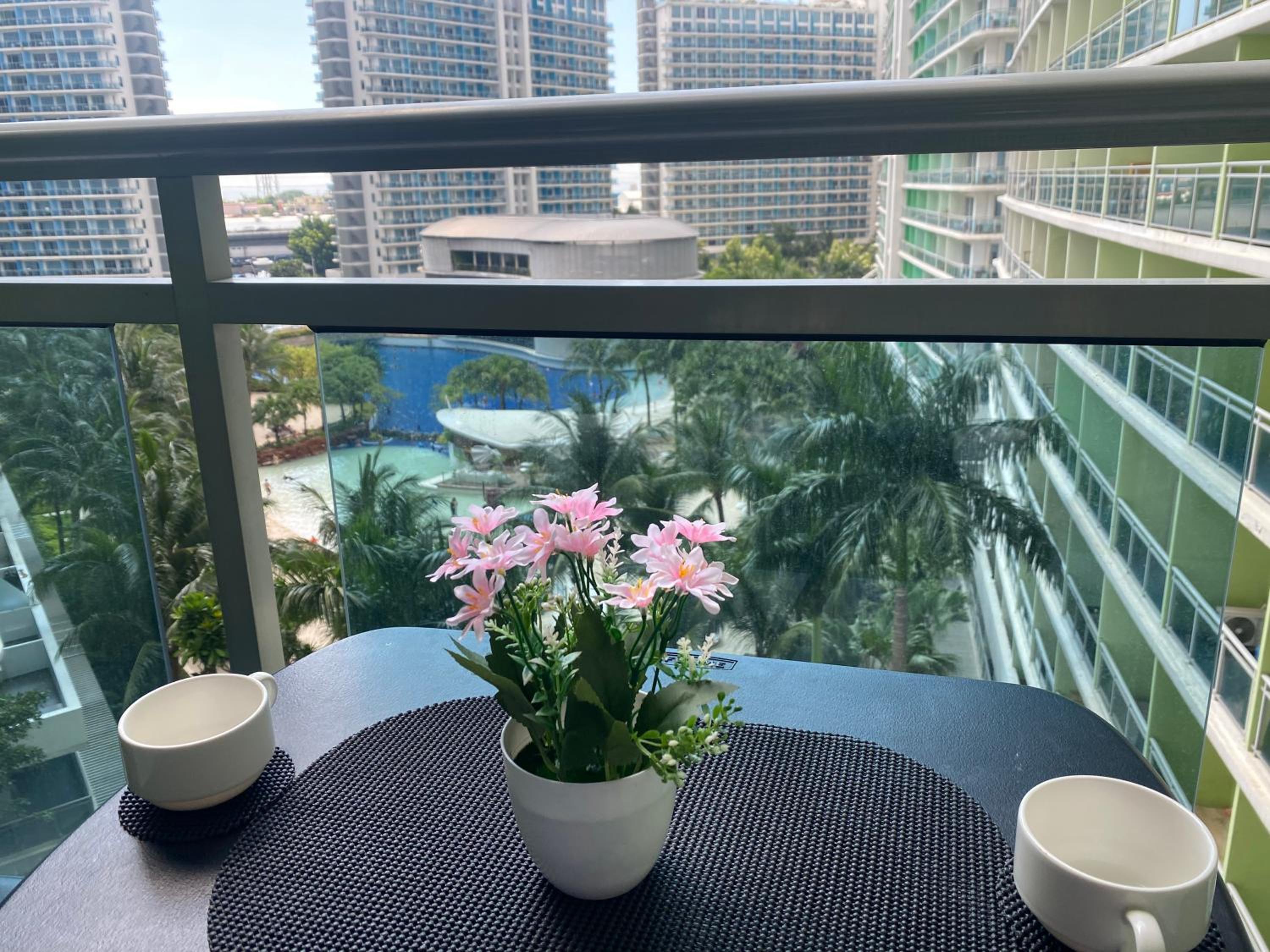 Tropical Paradise at Azure view 2