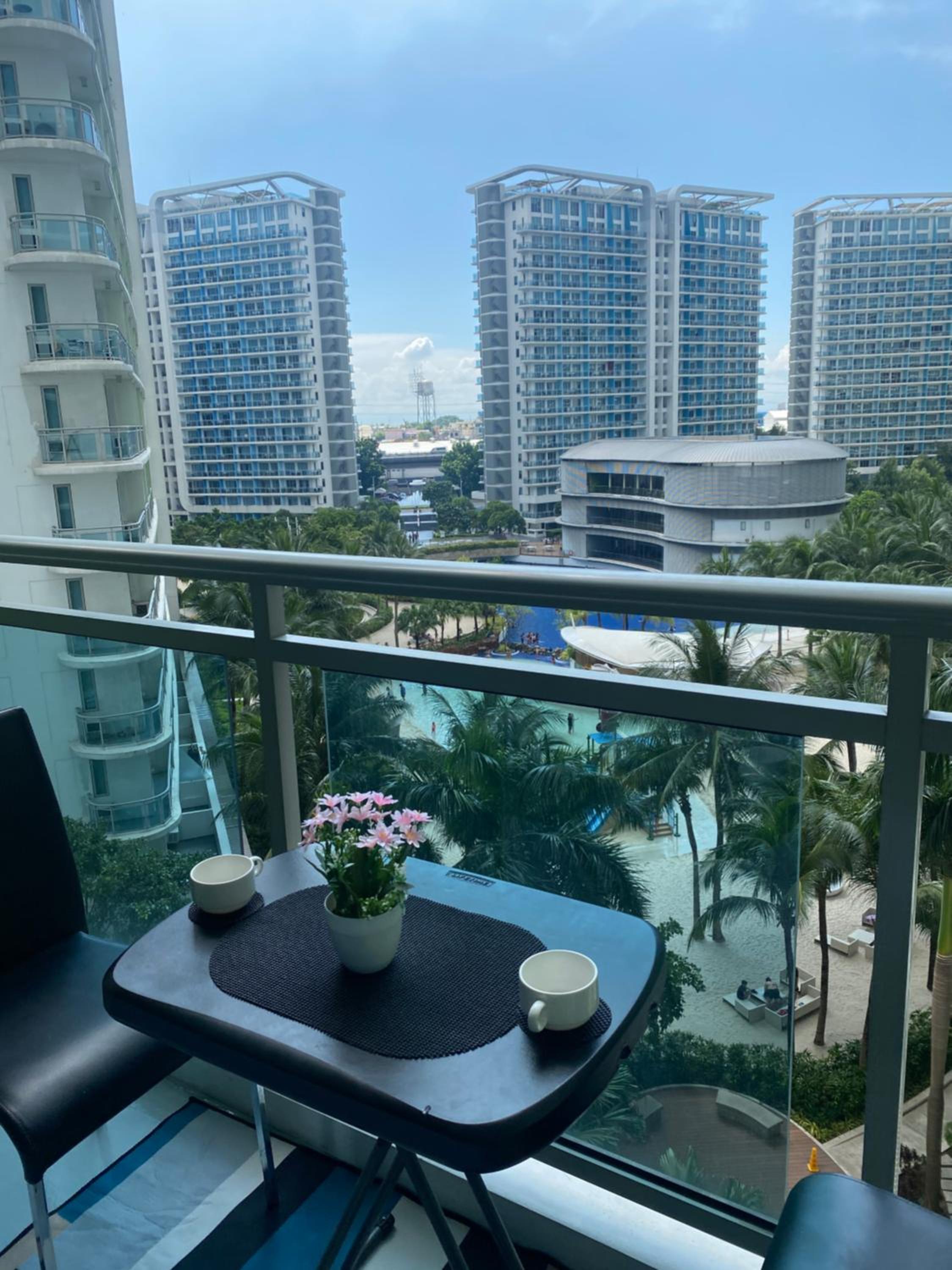 Tropical Paradise at Azure view 4