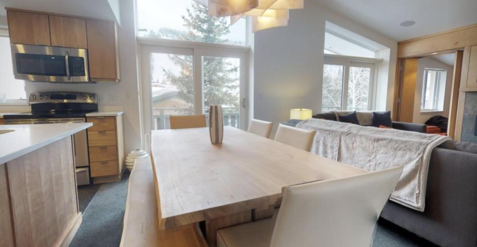 3 Bedroom Condo In The Heart Of Vail Village - 5 Min Walk To Gondola 1 view 5