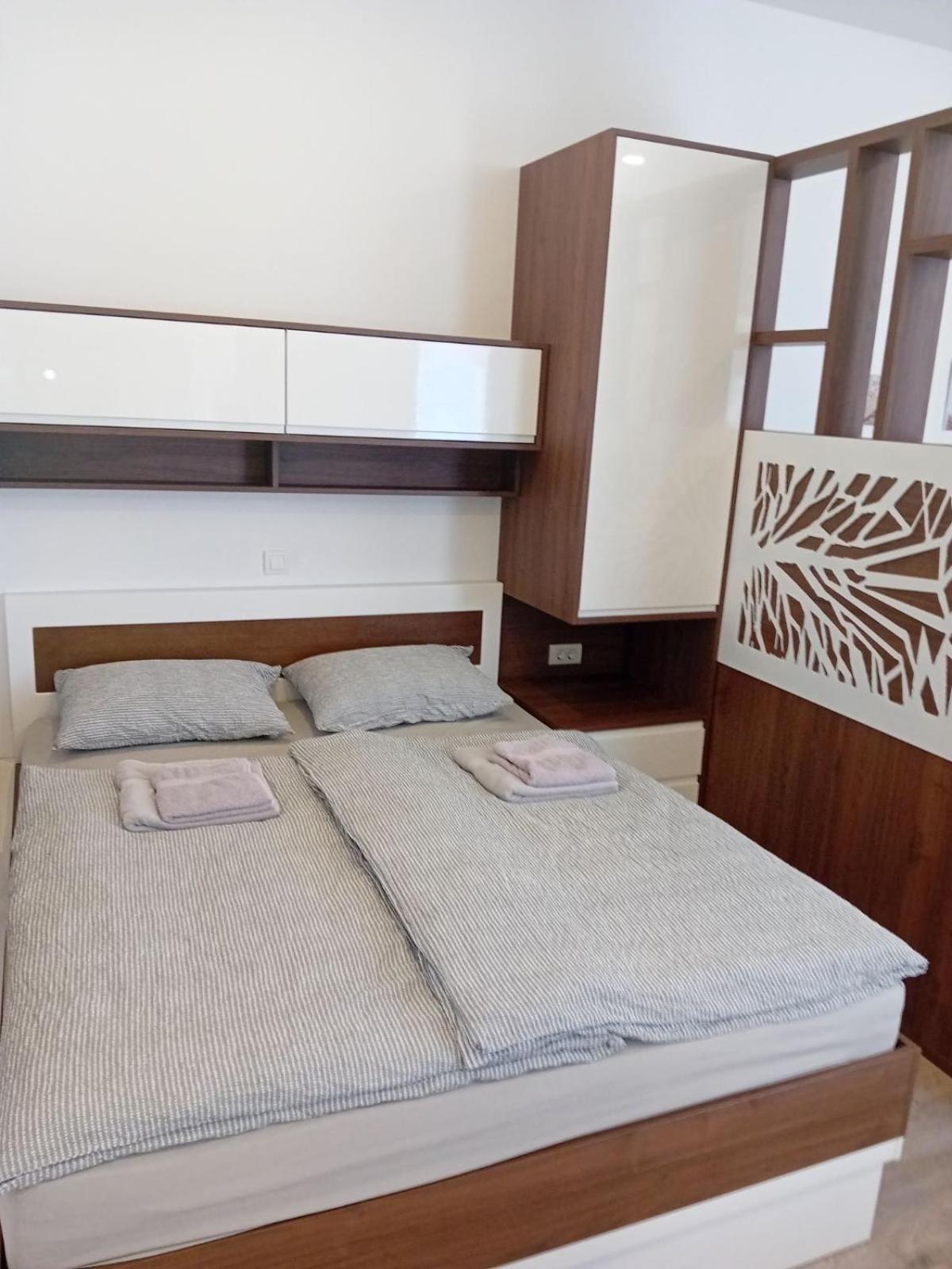 Apartments Studio Center