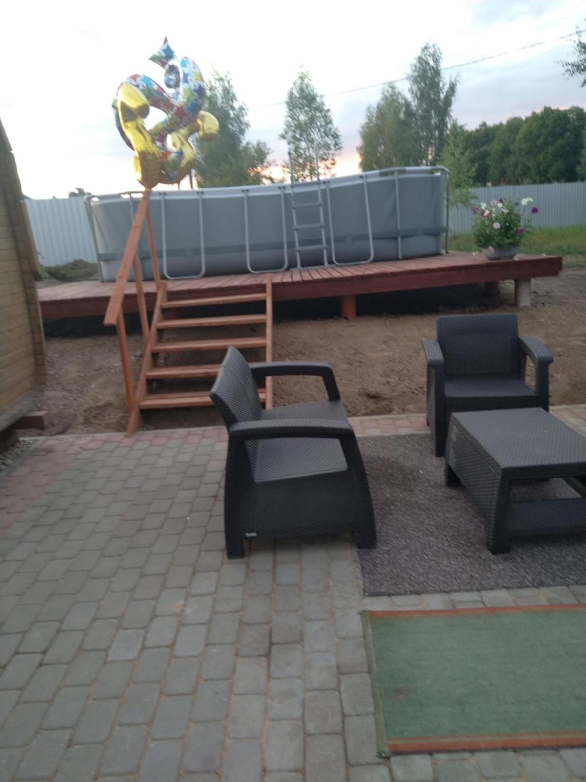 Photo 10