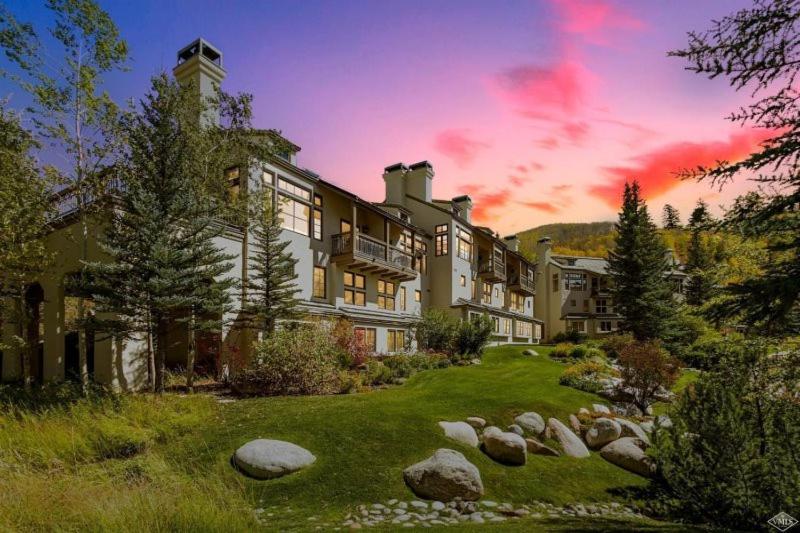 Beaver Creek Vacations - 5 Bedroom Ski-In-Ski-Out Luxury Townhome In The Meadows Townhomes - Property Image 1