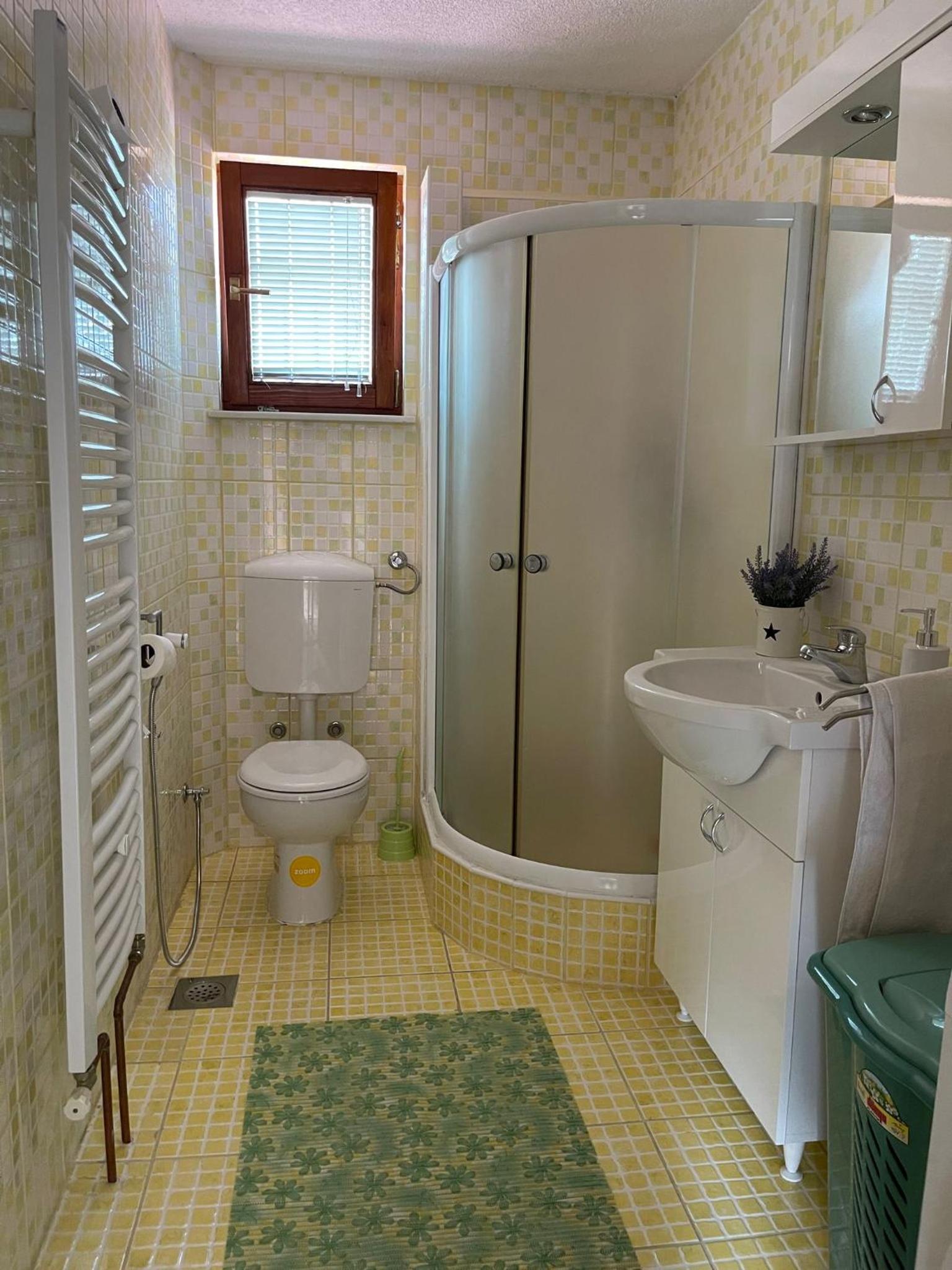 Muzur Apartment