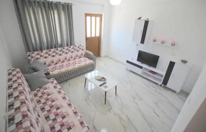 Koci Apartments