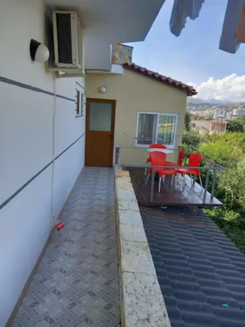 Koci Apartments