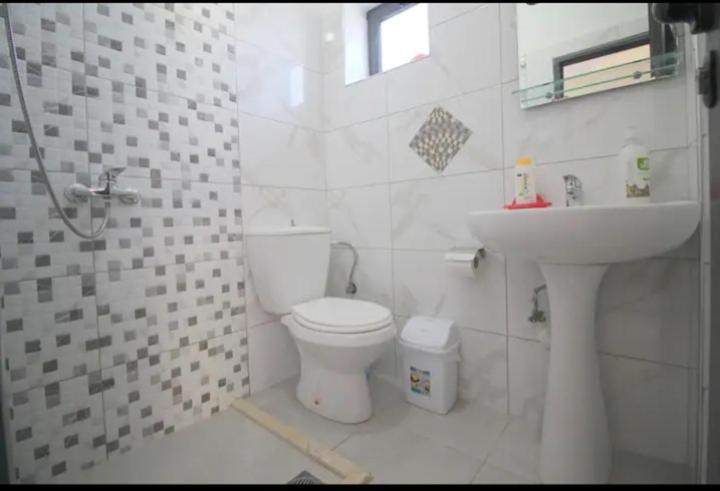 Koci Apartments