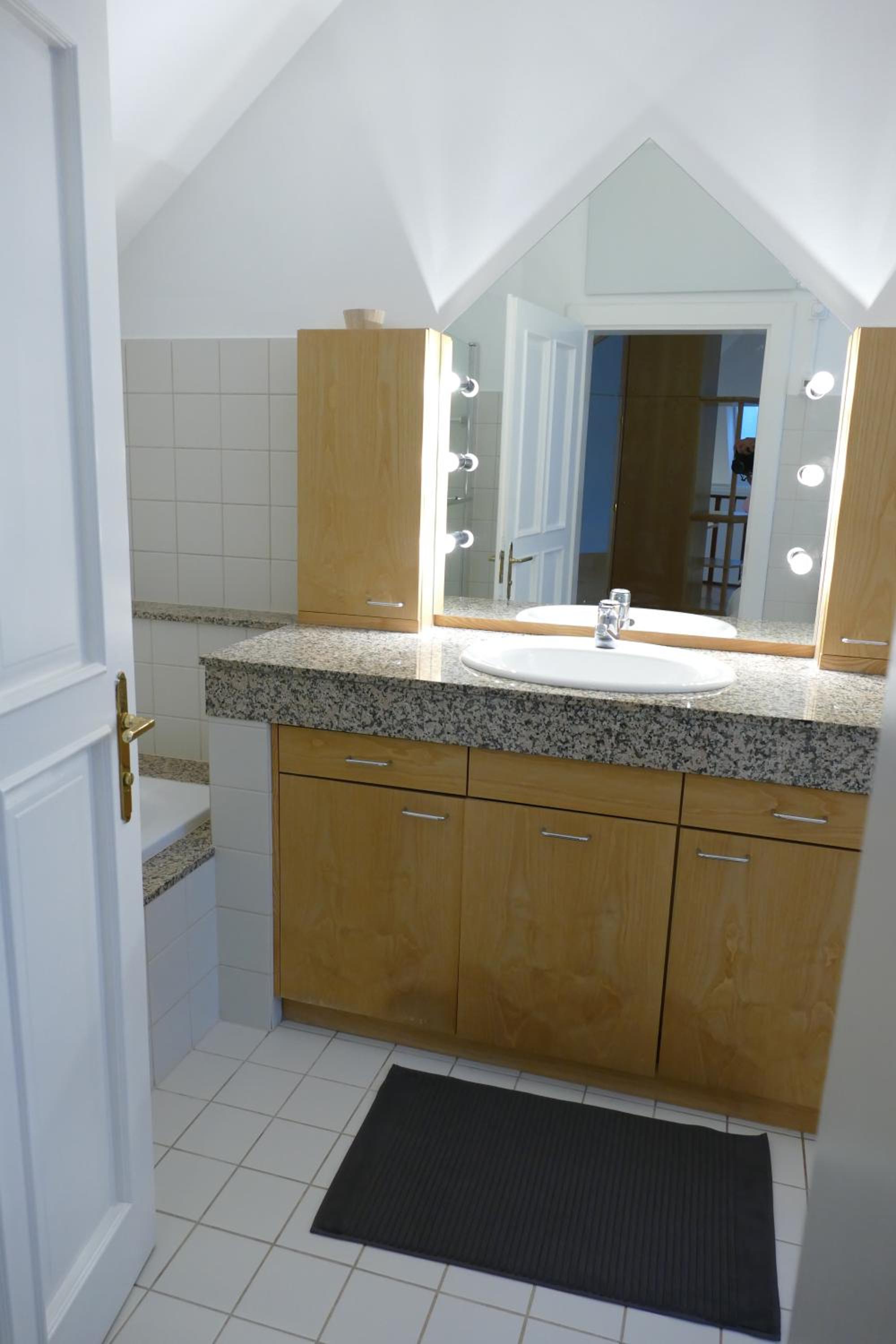 Traumhafte Maisonnette mit Kamin