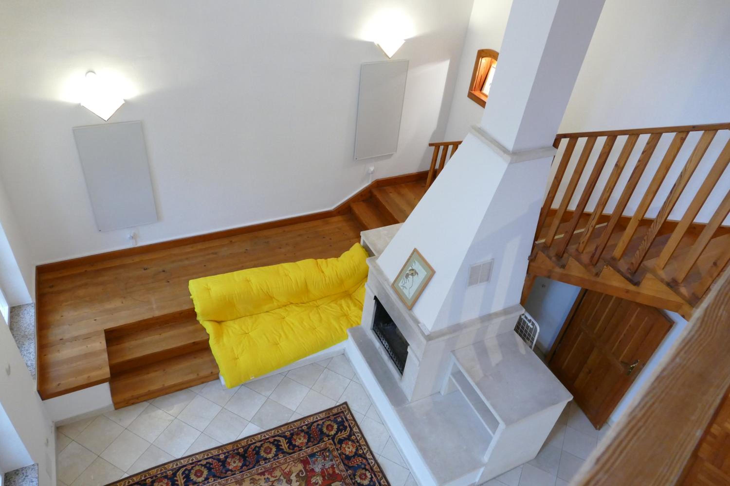 Traumhafte Maisonnette mit Kamin