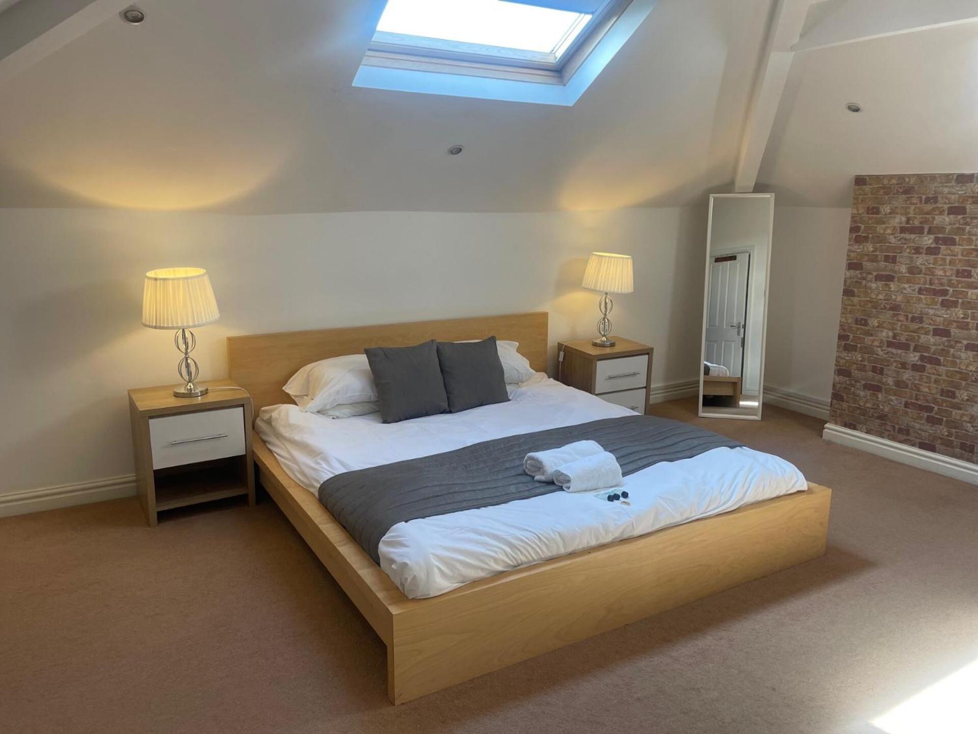 Beach House - Penthouse 3 Bed Apartment