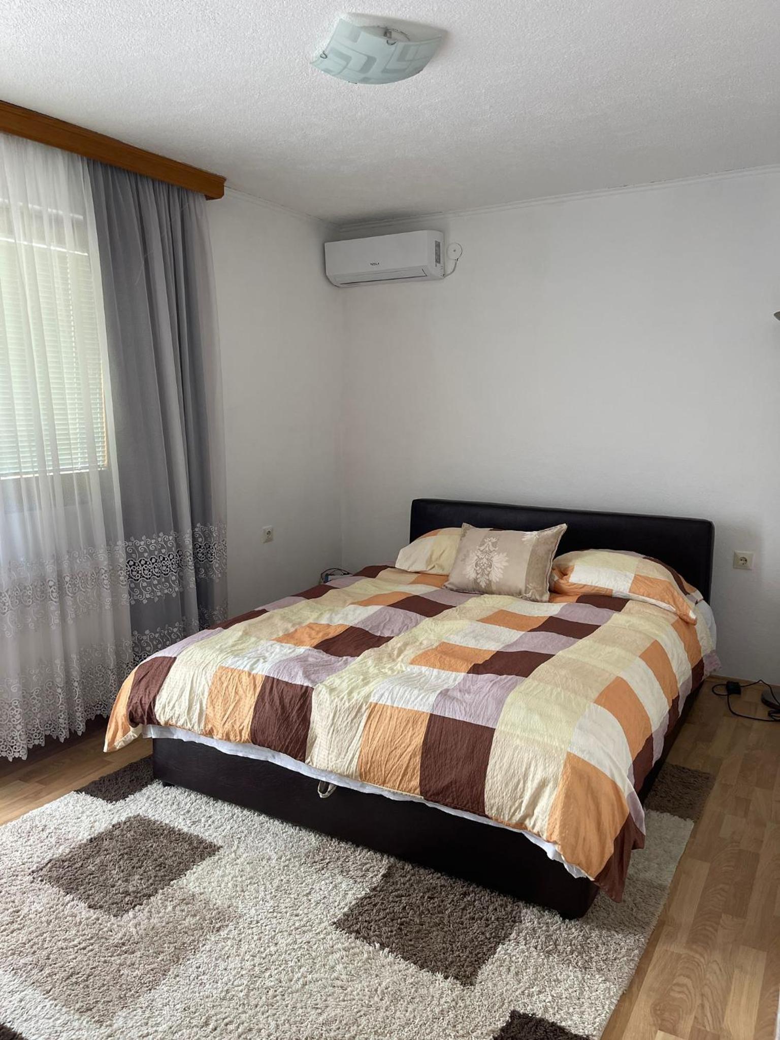Muzur Apartment