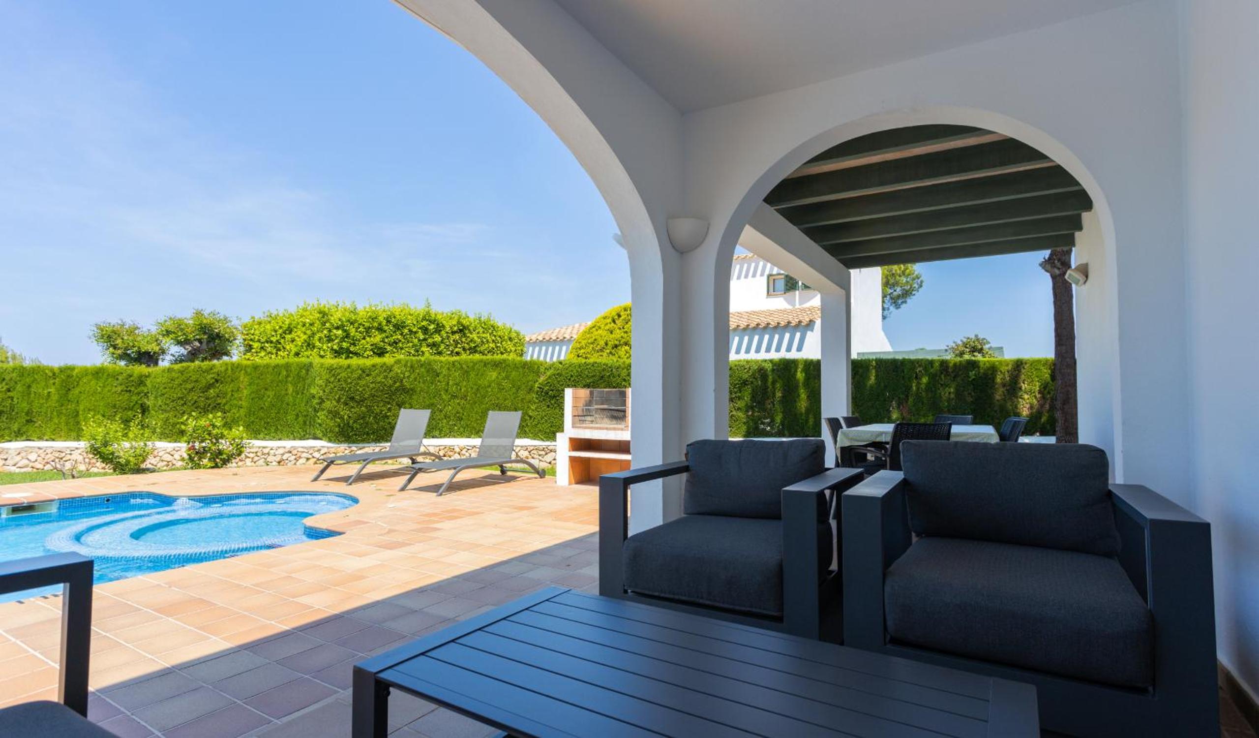 Villas Finesse By MENORCARENTALS