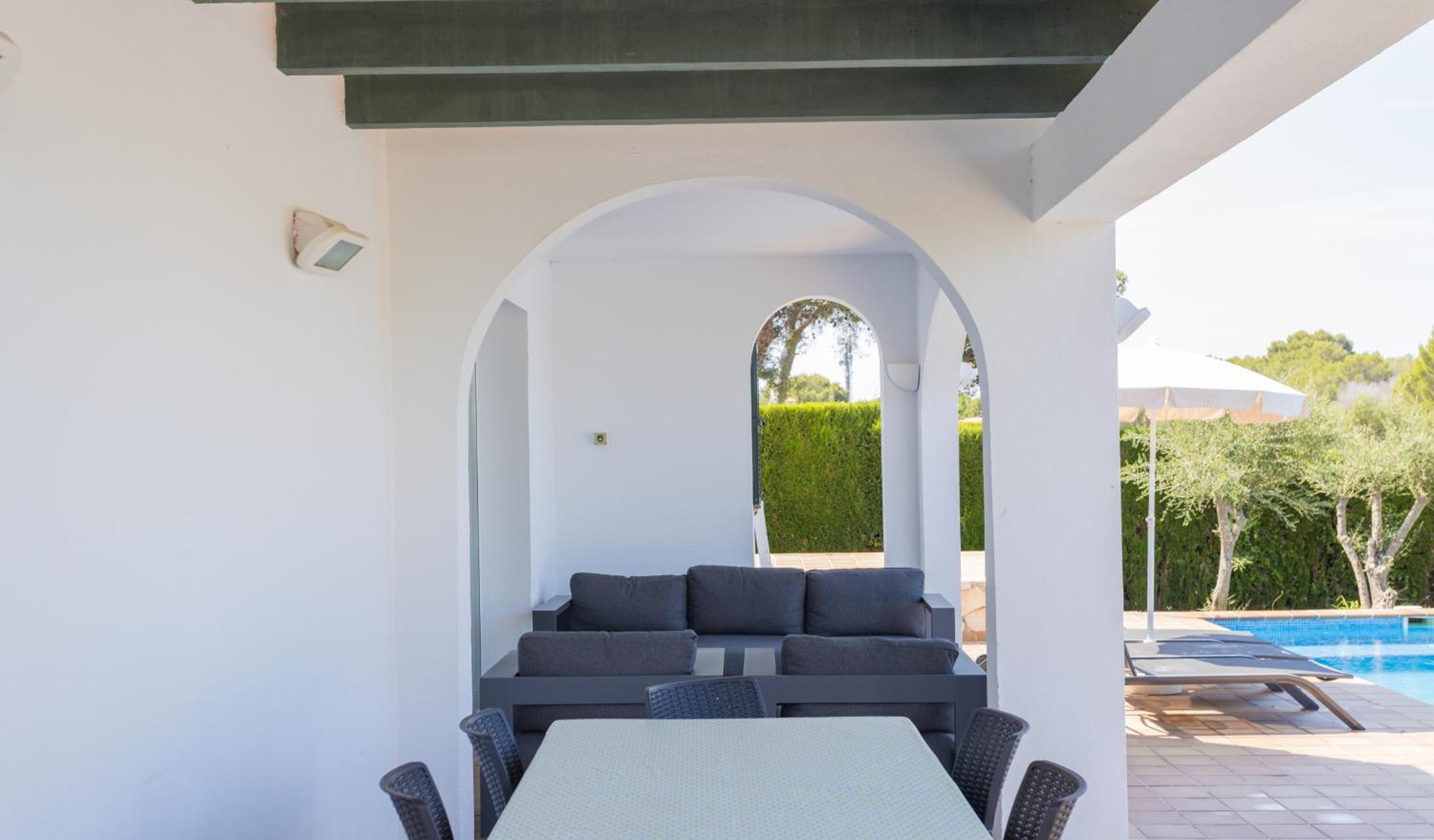 Villas Finesse By MENORCARENTALS