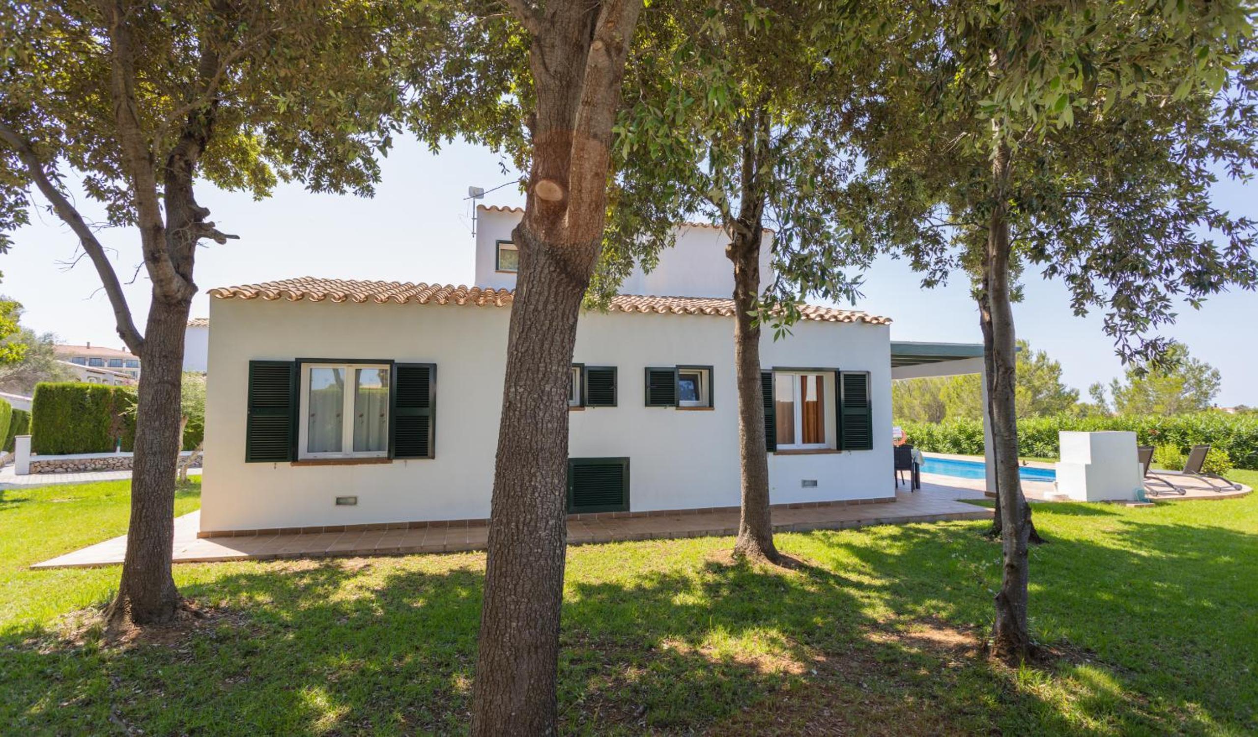 Villas Finesse By MENORCARENTALS