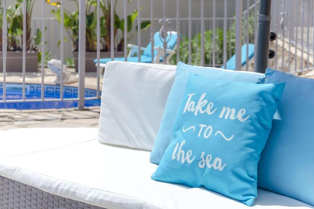 Villa Violetas - Magnificent sea view, 8 pers and baby cot available, quiet area view 3