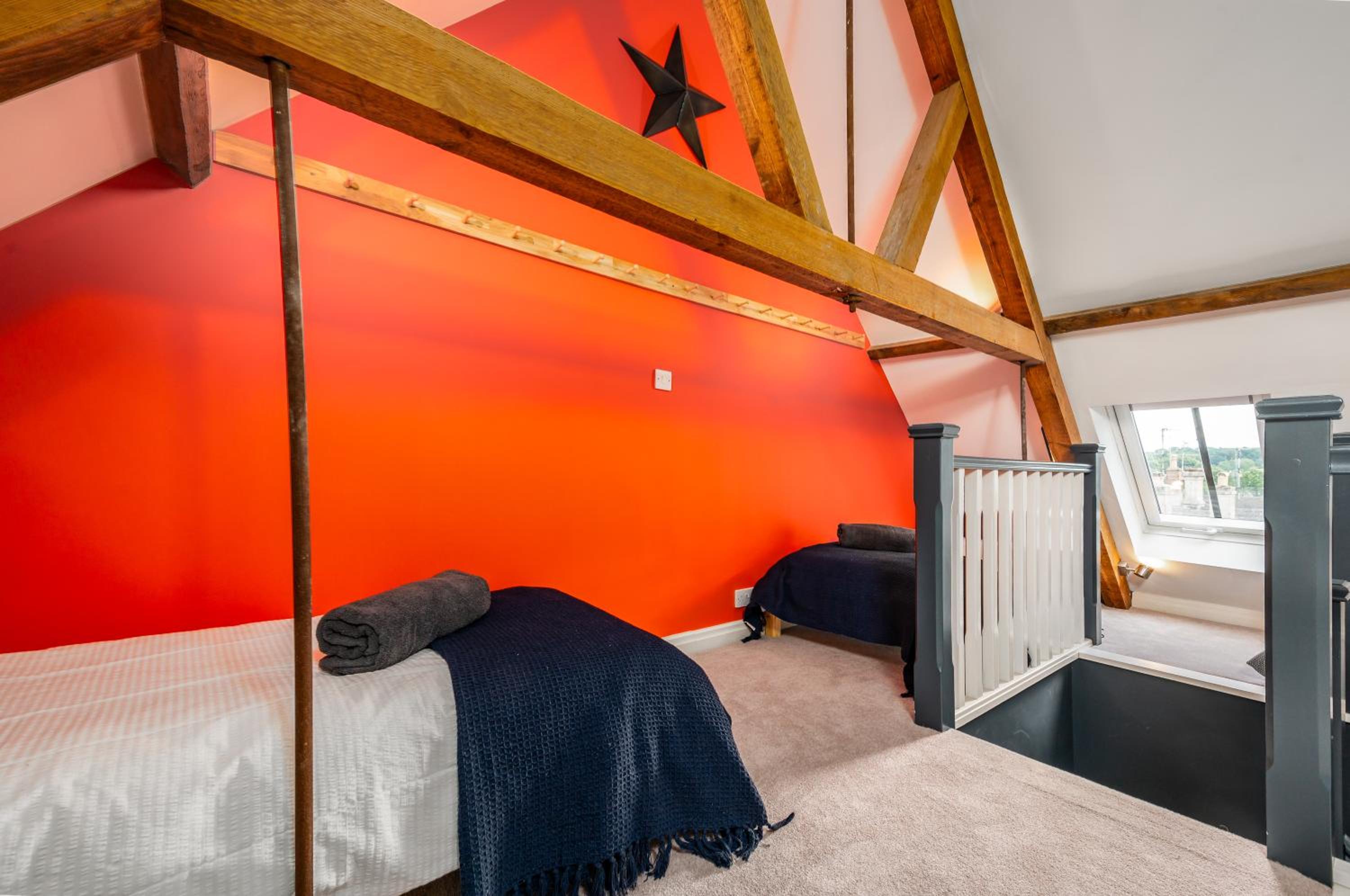 Luxury town centre loft apartment in converted Granary view 5
