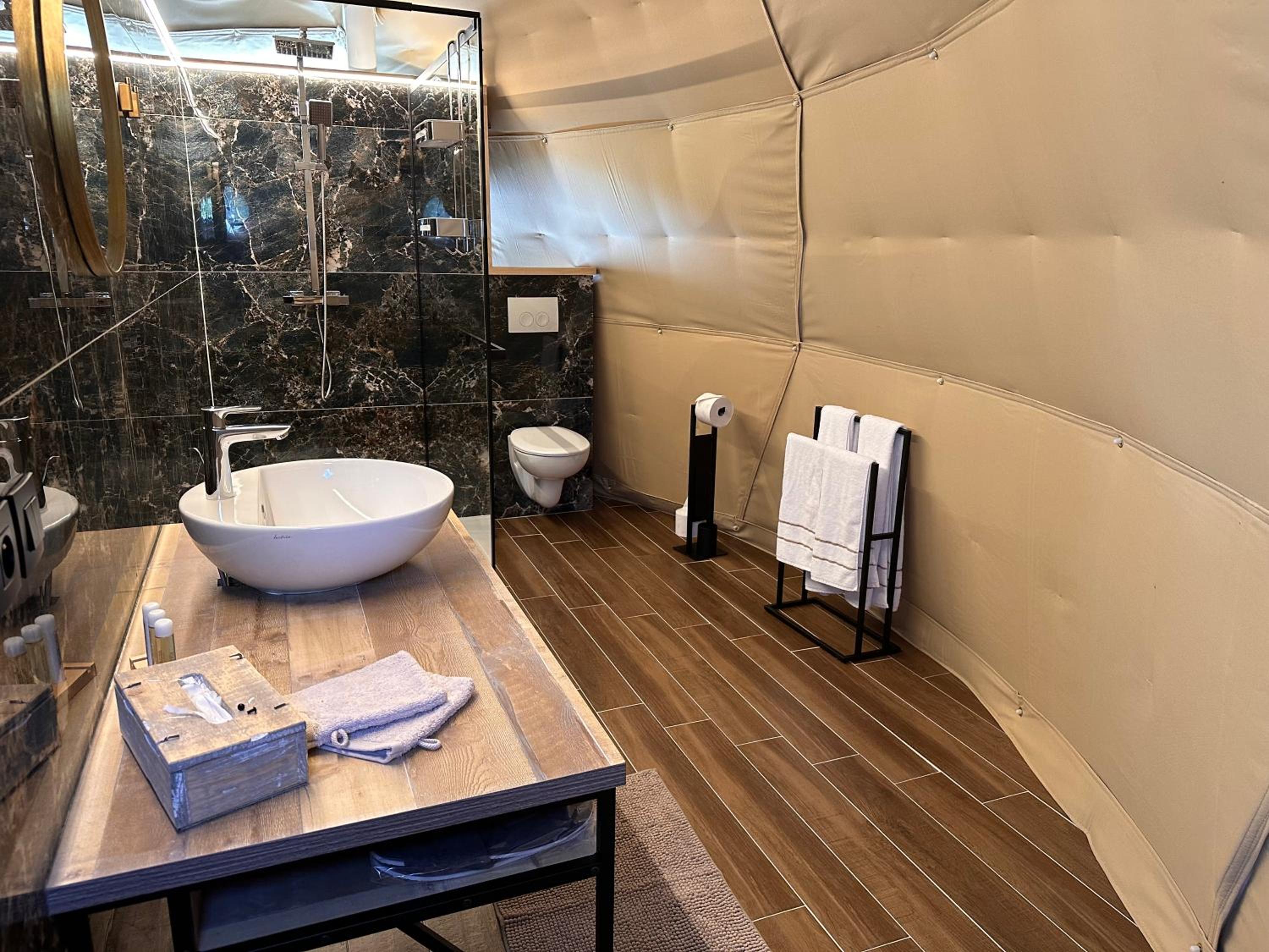 Glamping De Coude Scheure