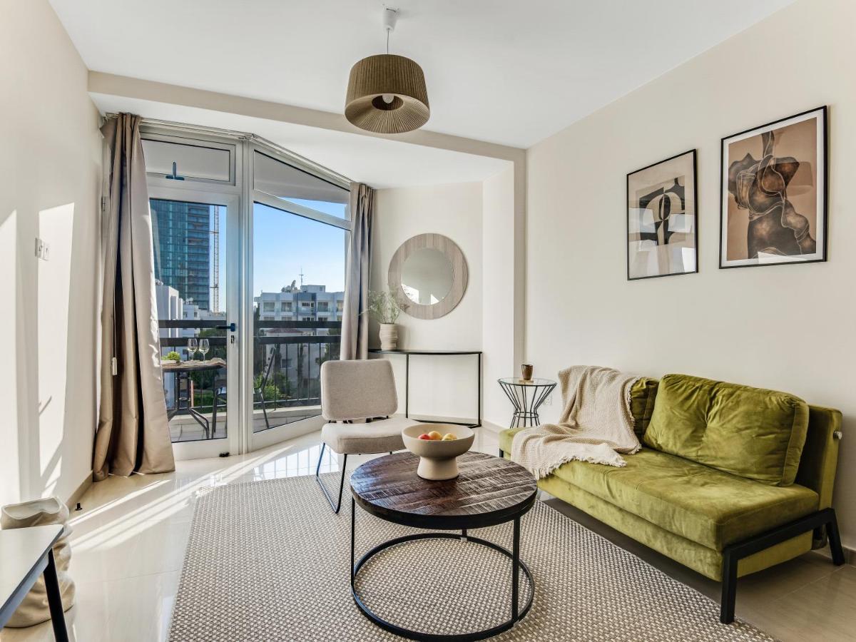 Sanders Marathon - Cute 2-Bedroom Apartment with Shared Pool