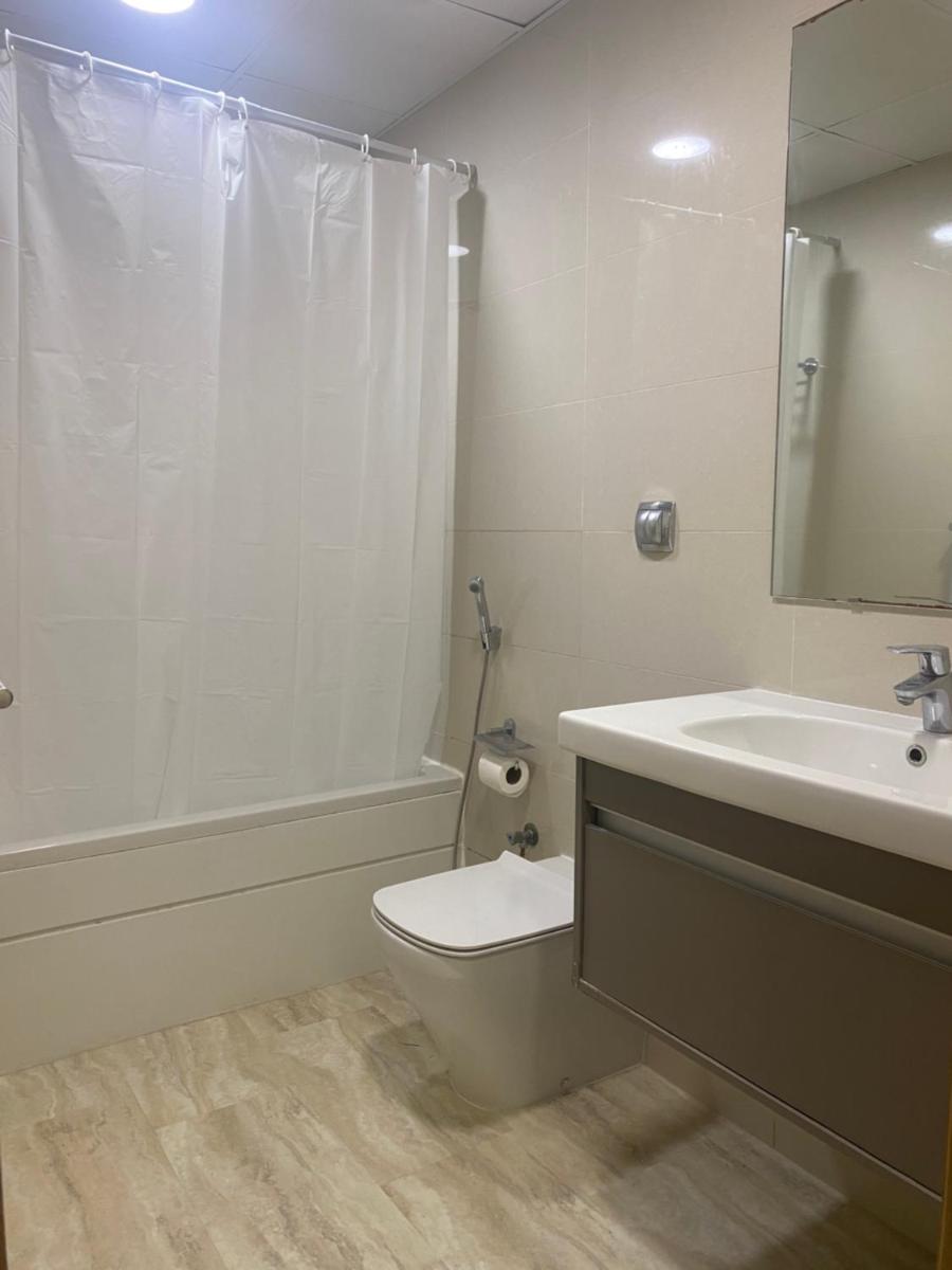 Golden Stay Vacation Homes continental tower marina
