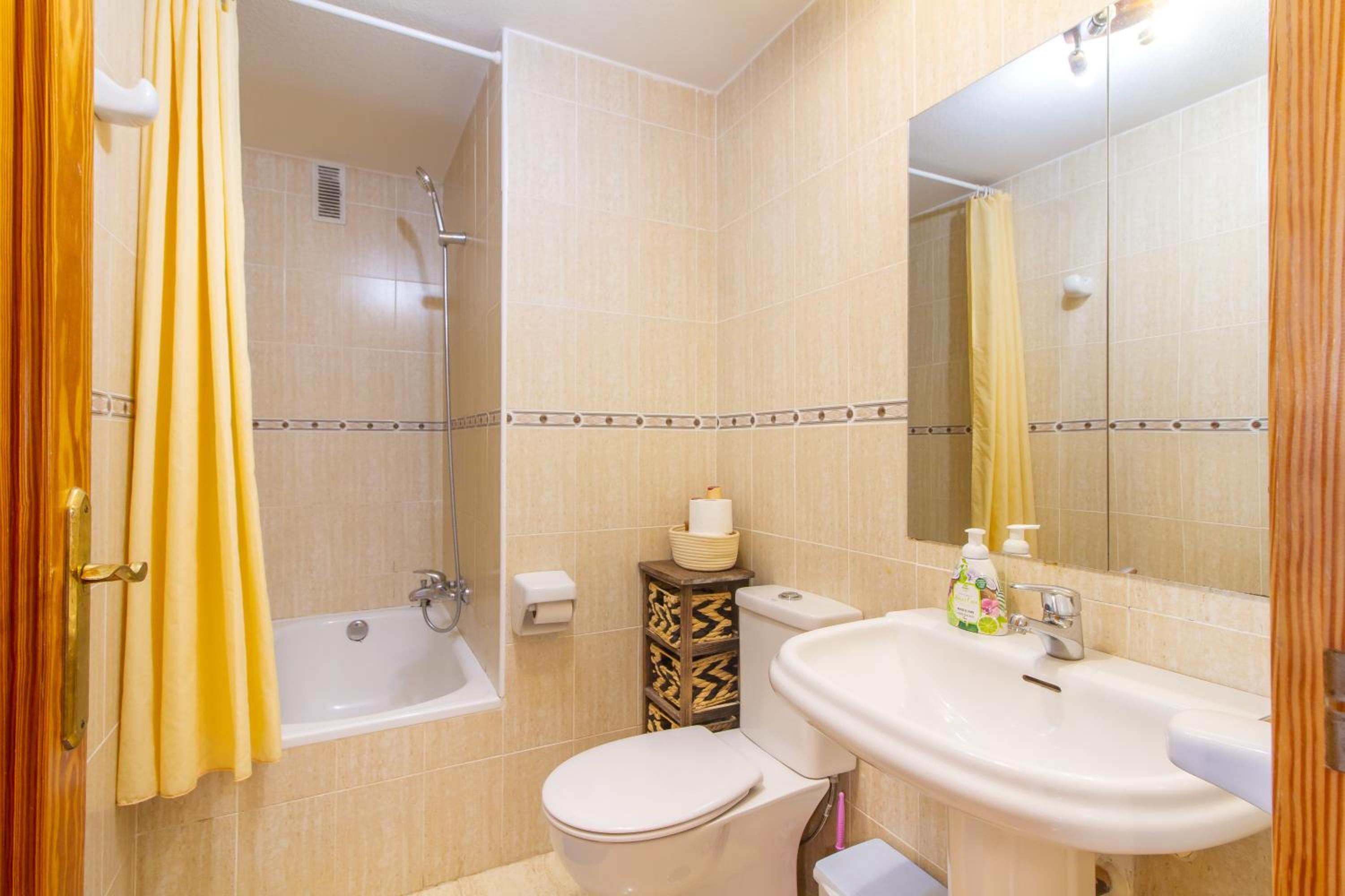 Luminoso y acogedor apartamento en Albir