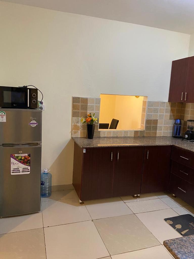 2bedroom seaview Apartment Nyali view 4
