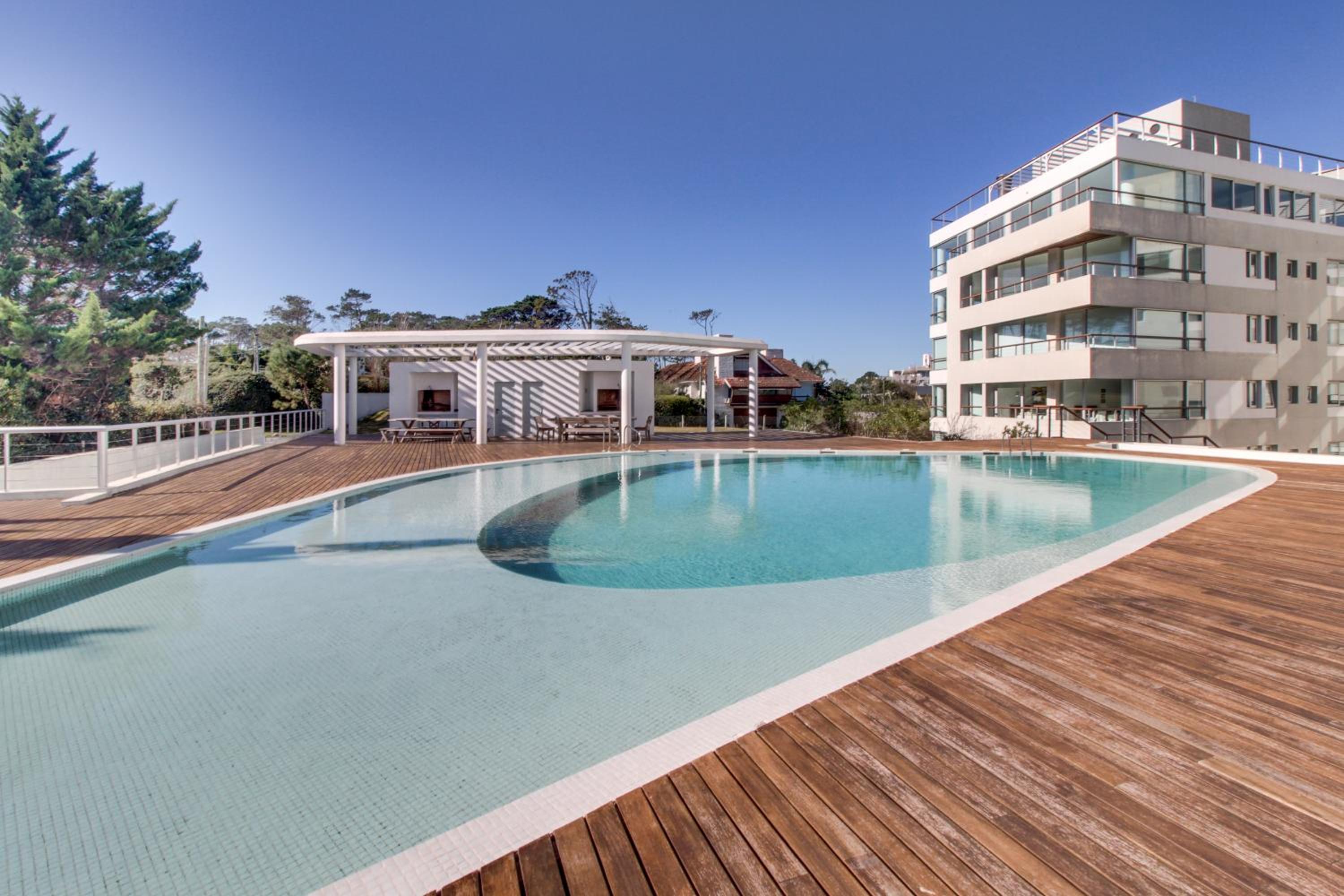 Oceana Suites Isabel