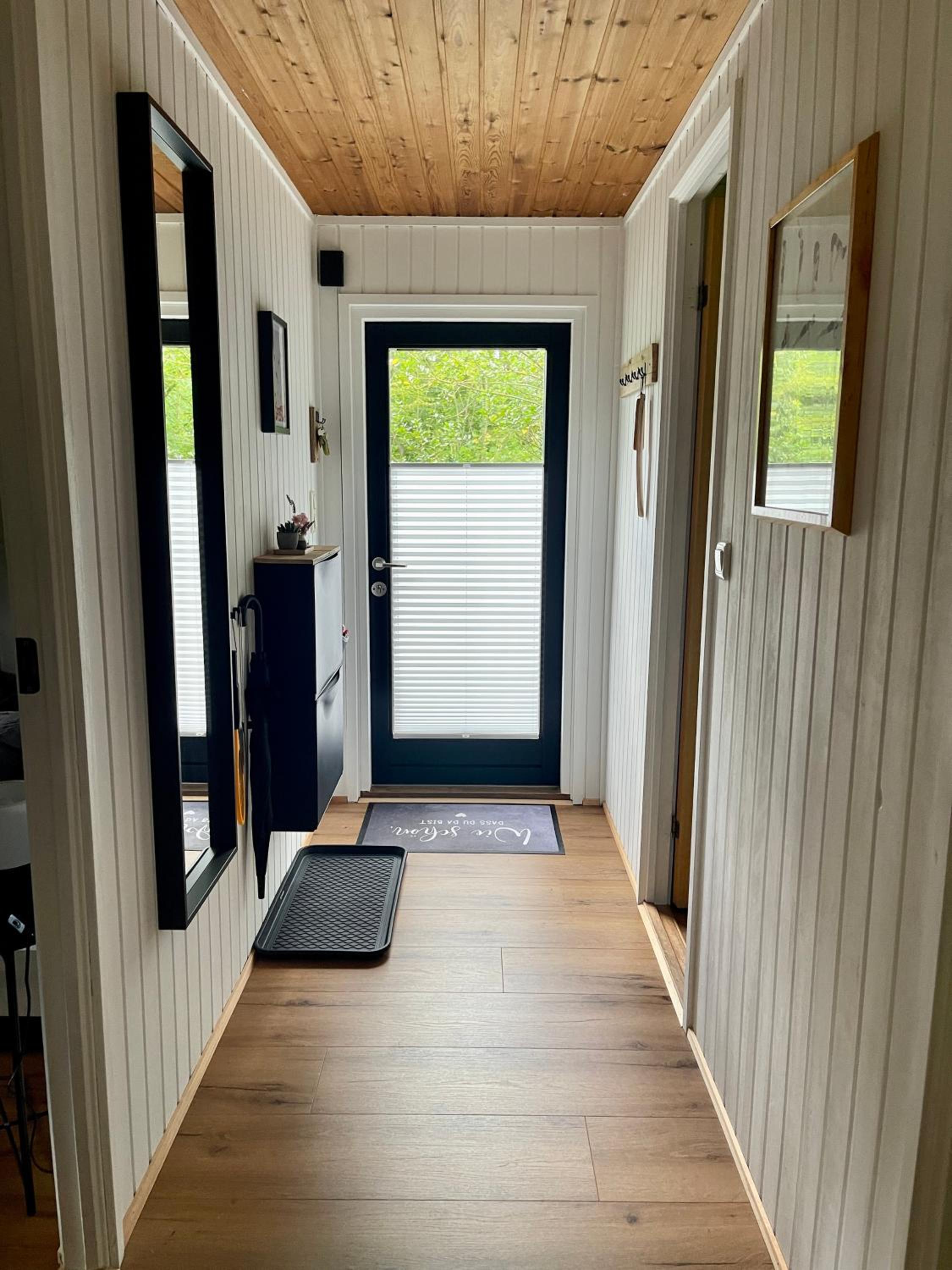 Ferienhaus Kleine Auszeit in der Natur mit Kamin, Yogamatten, schöne Küche