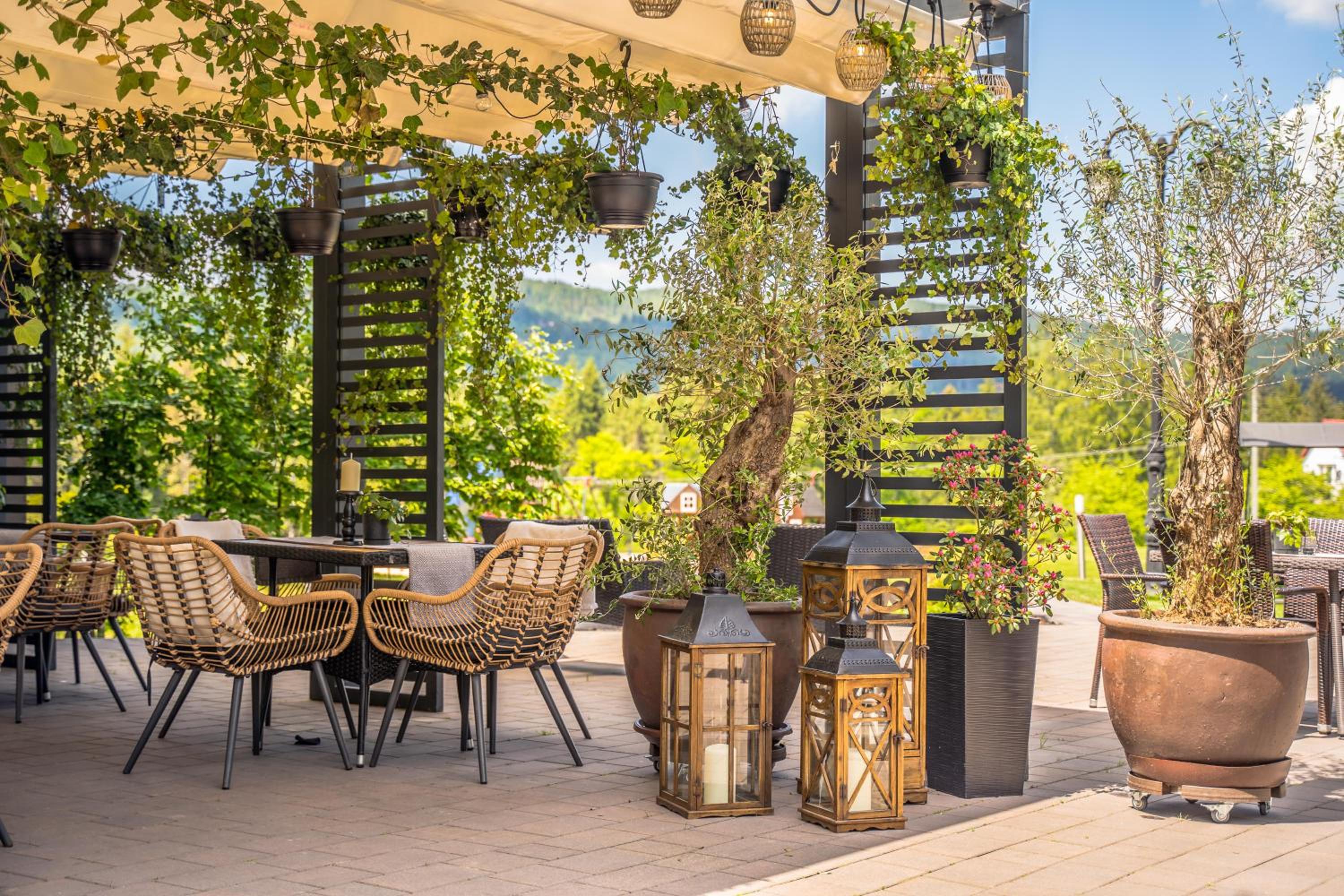 outdoor BBQ area