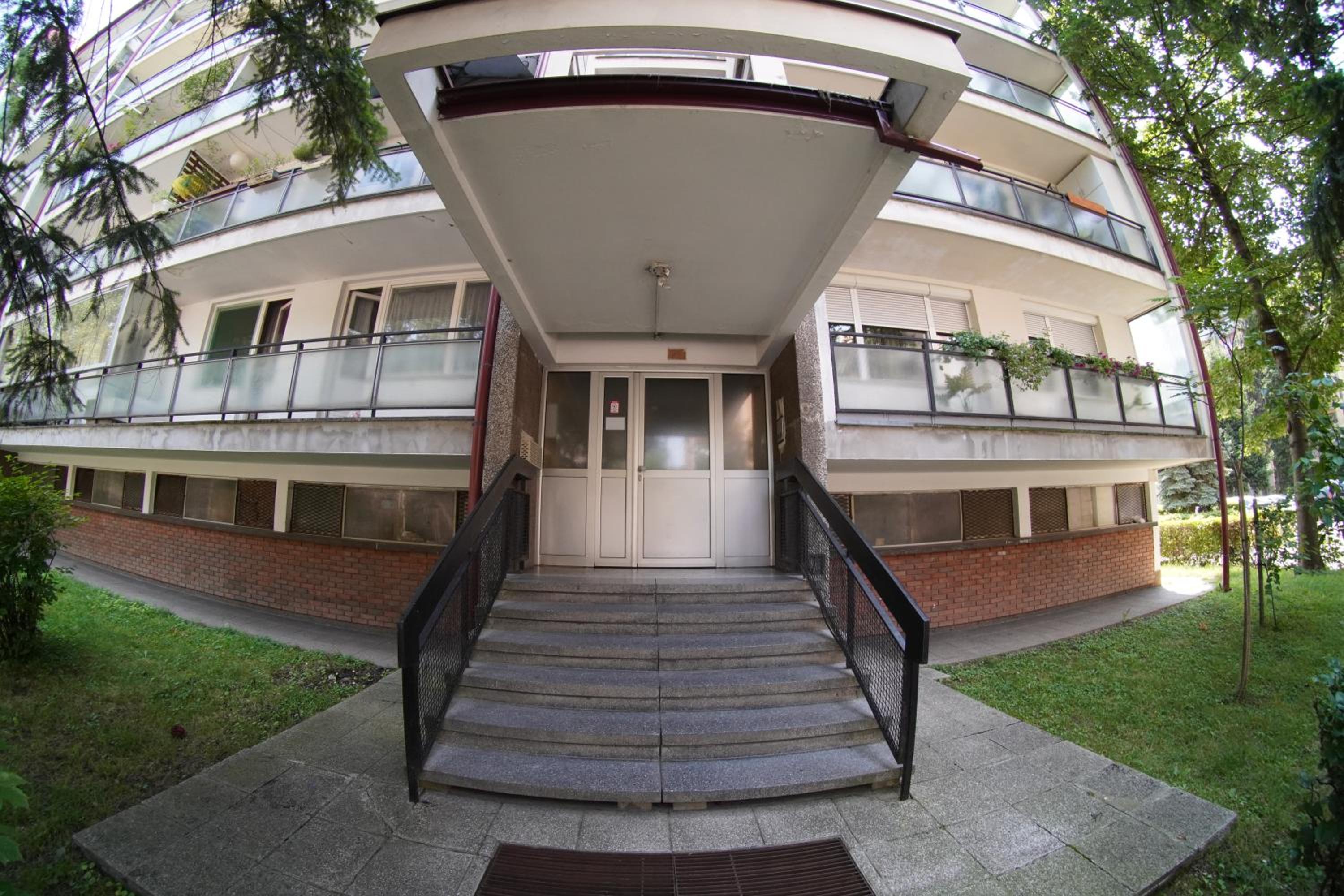 Apartment Home Sweet Home