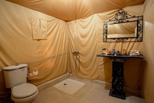 Merzouga Sahara Luxury Camp view 2