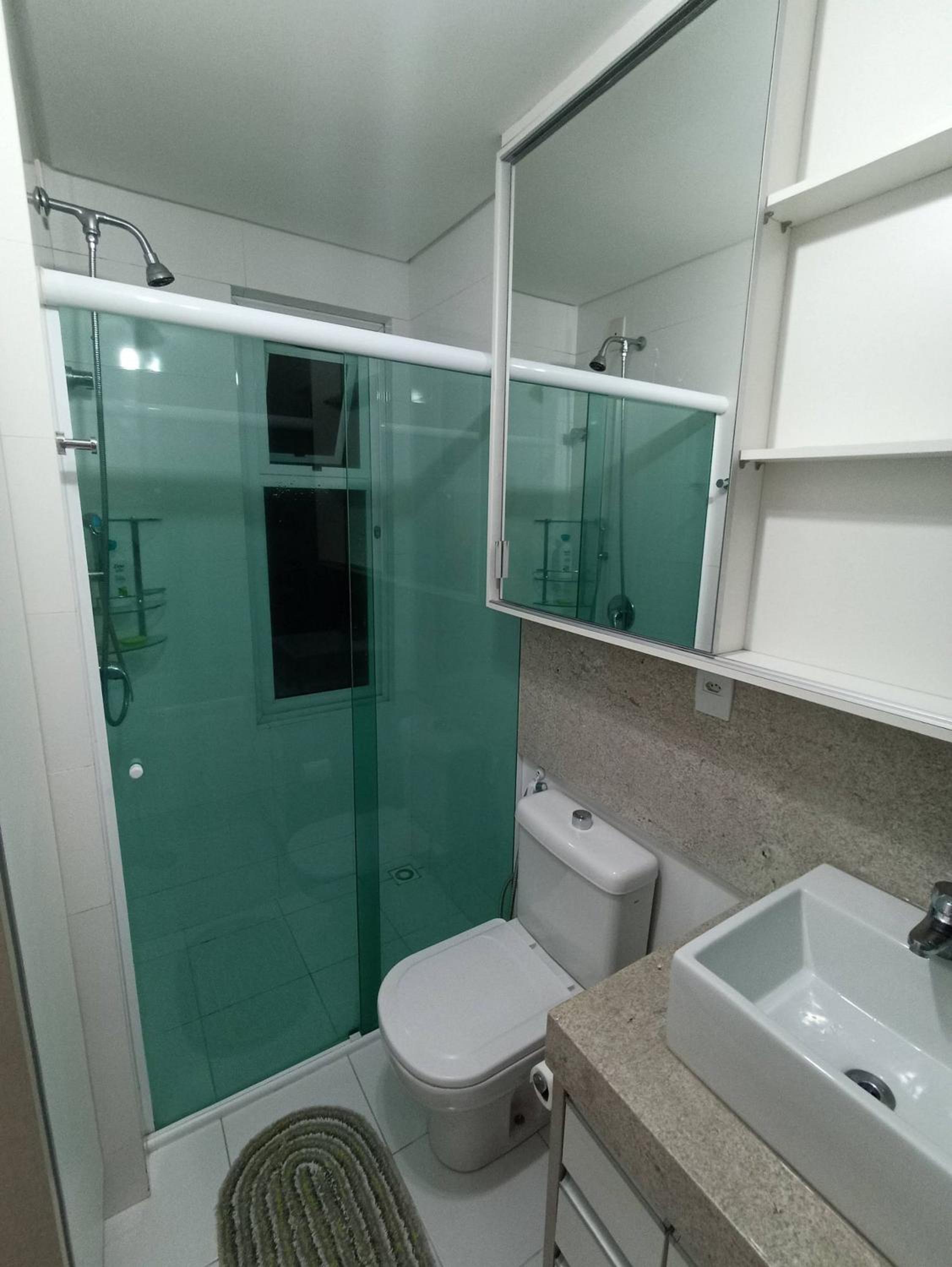 Beautiful view, One apartment per floor, 3 Suites, 2 parking spaces