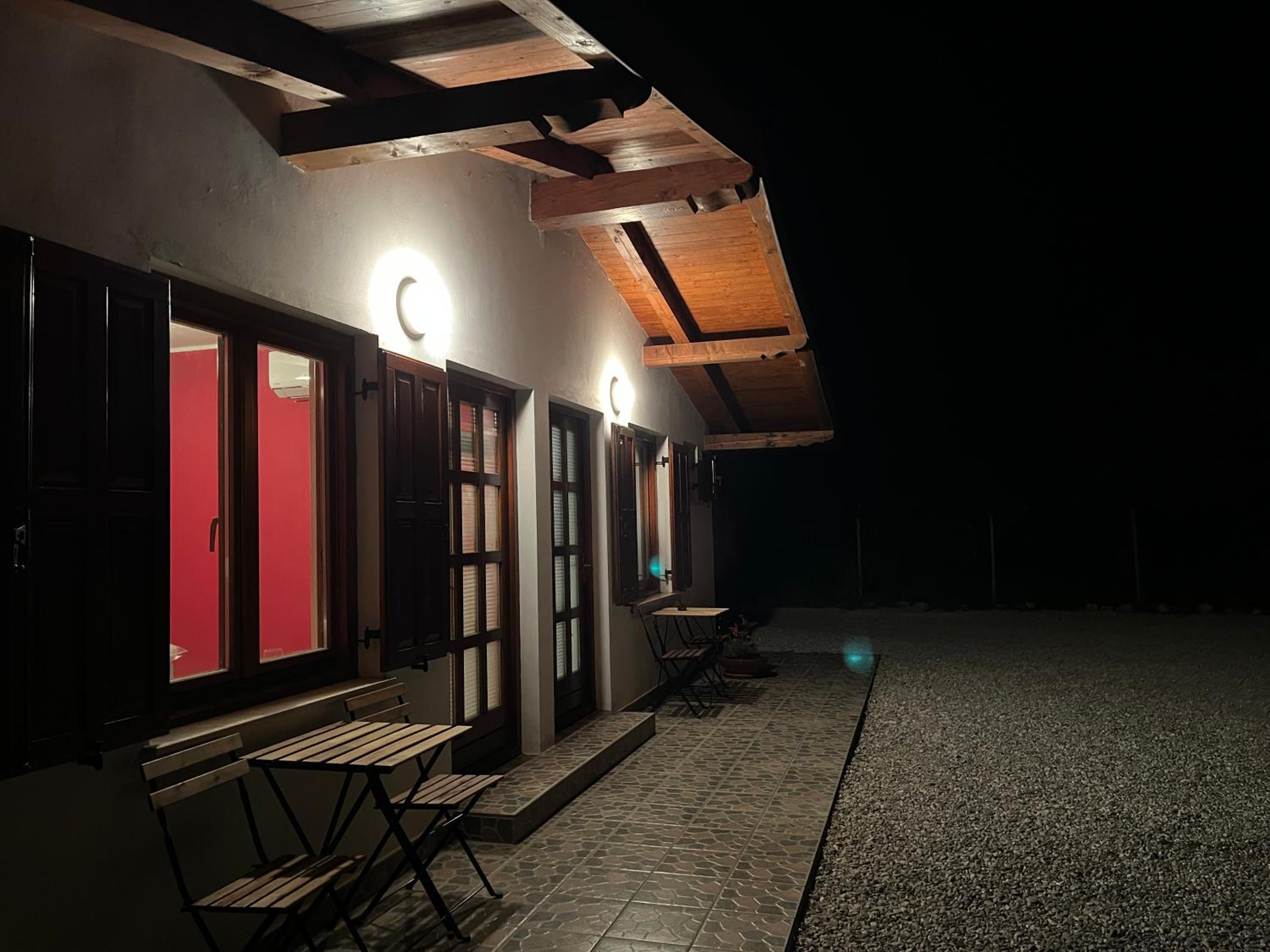 Photo 37