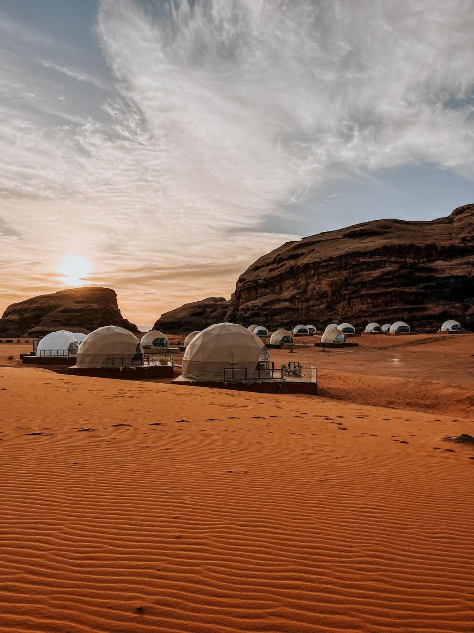 Orbit camp