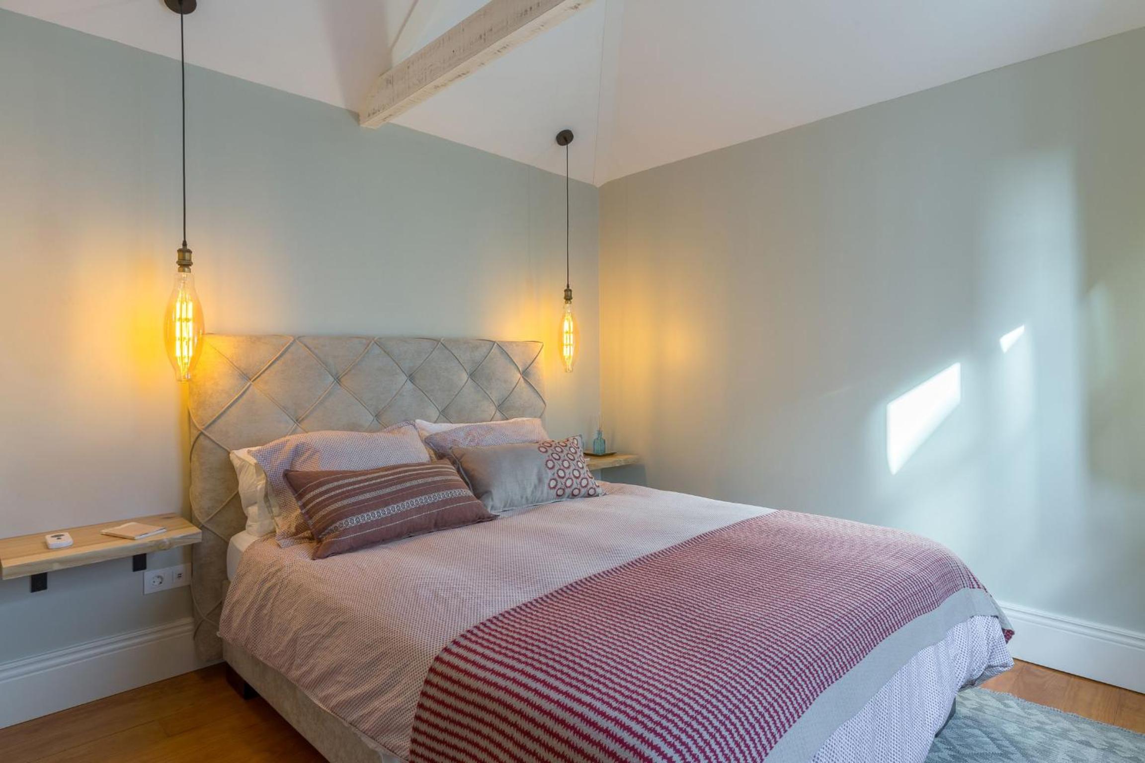 Elegant 2BR Duplex in City Center by LovelyStay view 4