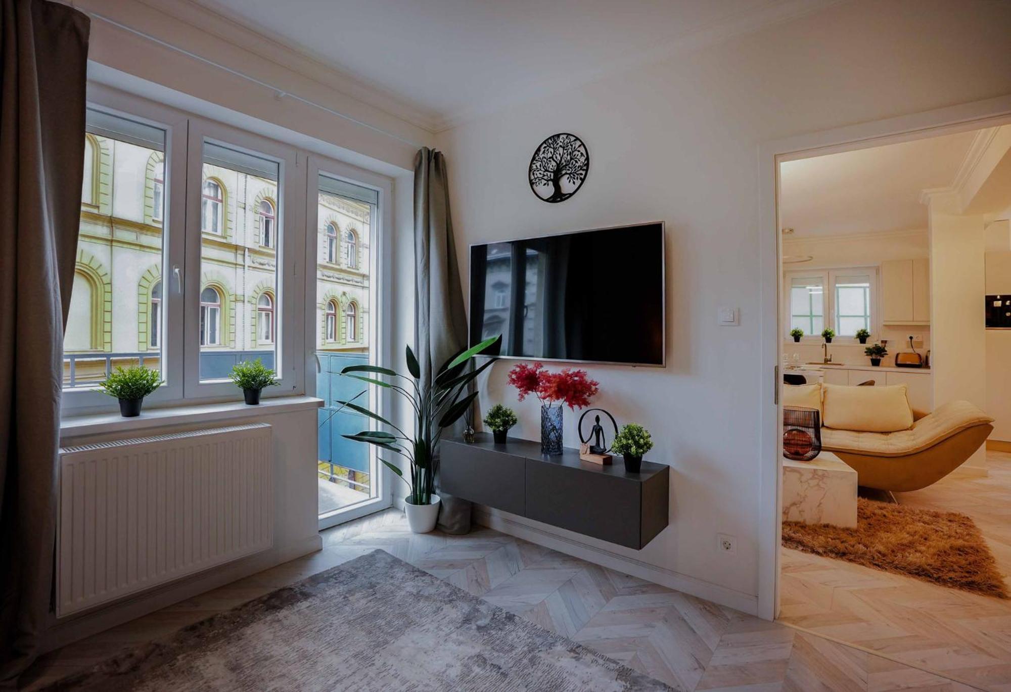 Corvin Avenue Premium Central Apartment