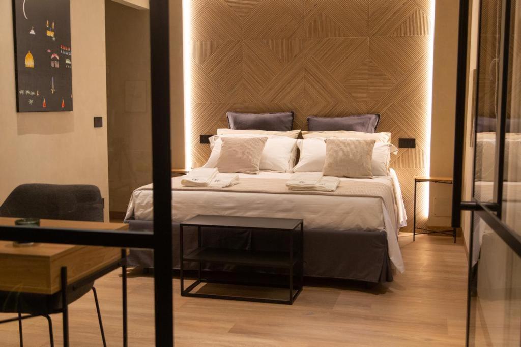 Loft Bianca Mano