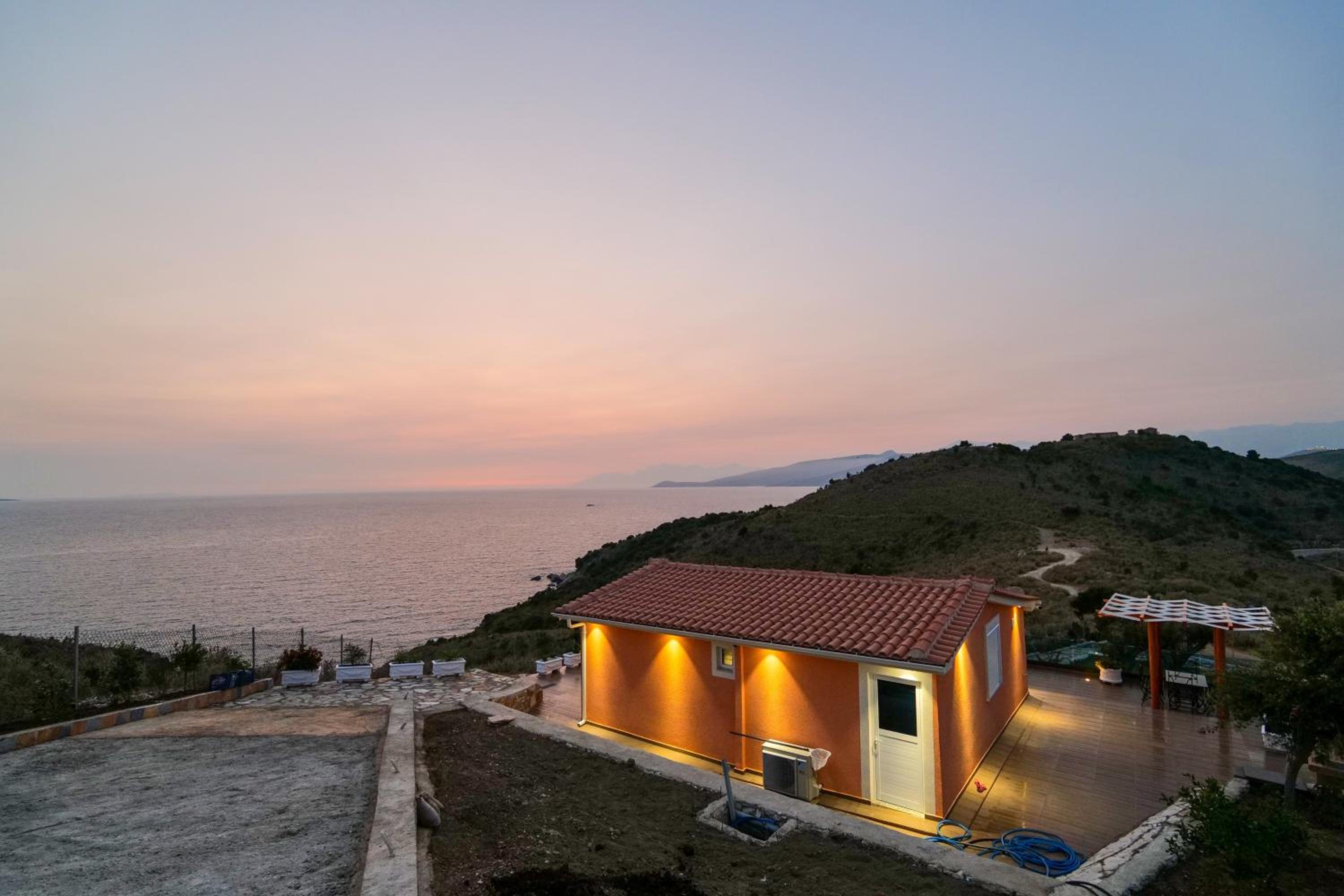 Twins Villa