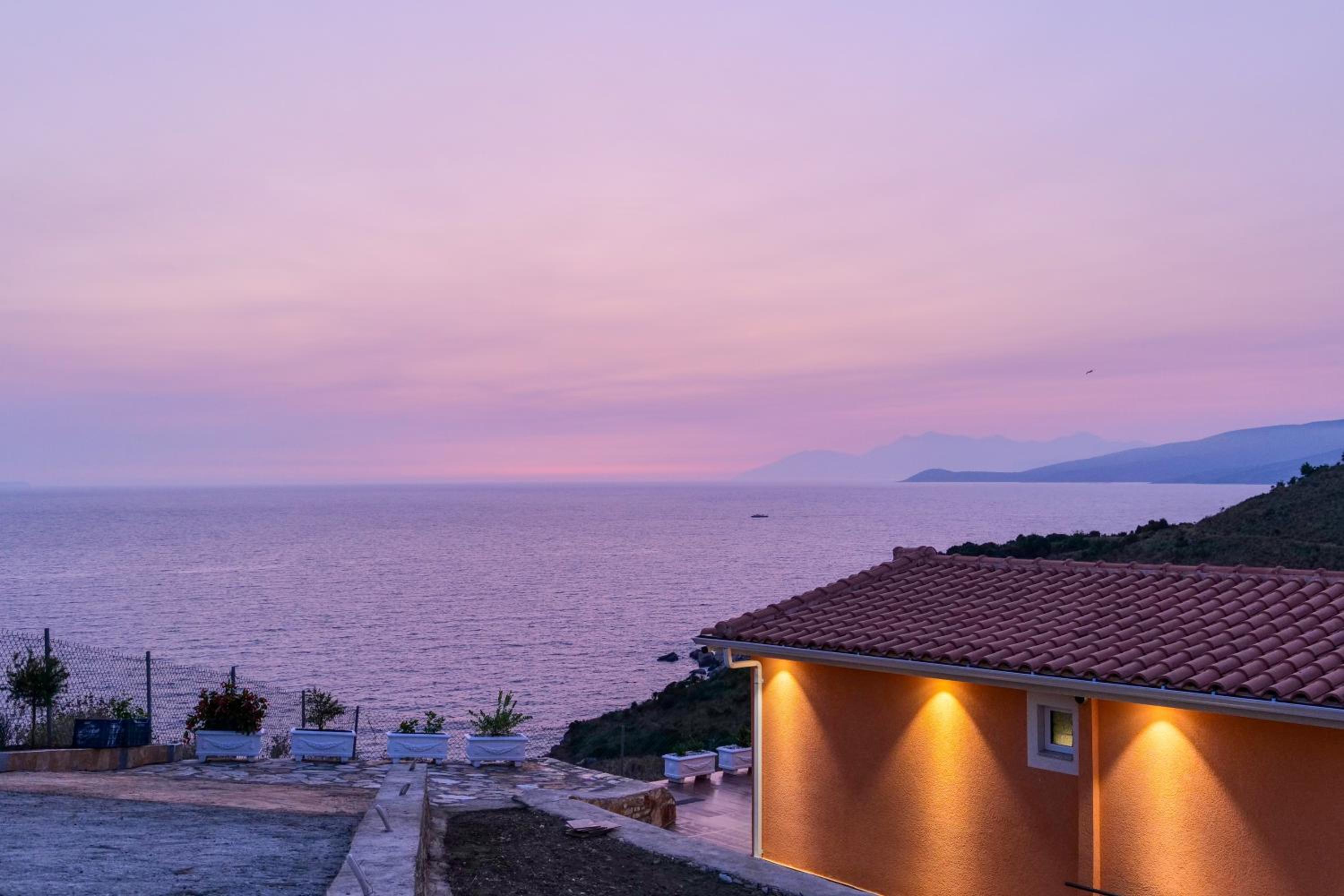 Twins Villa