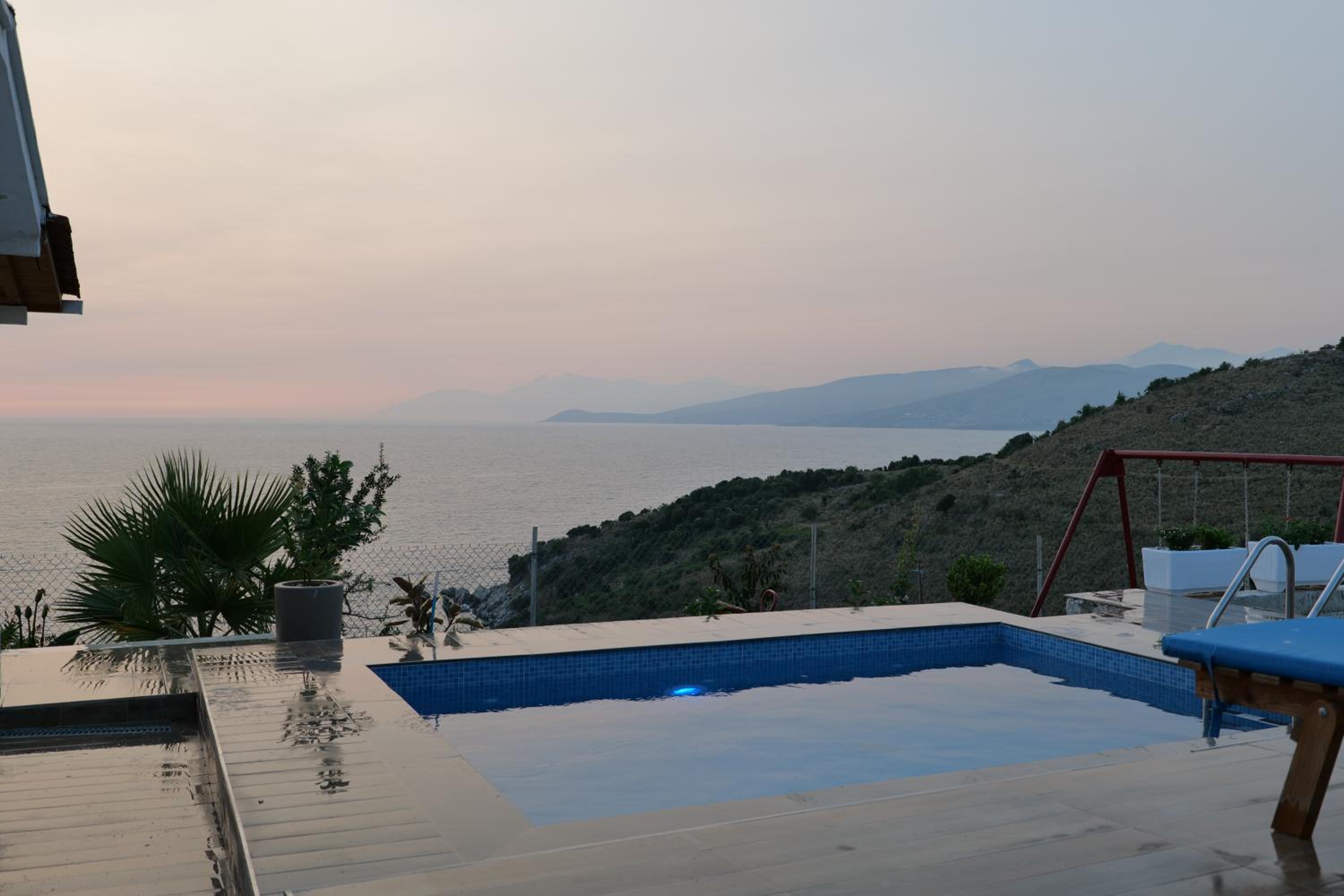 Twins Villa