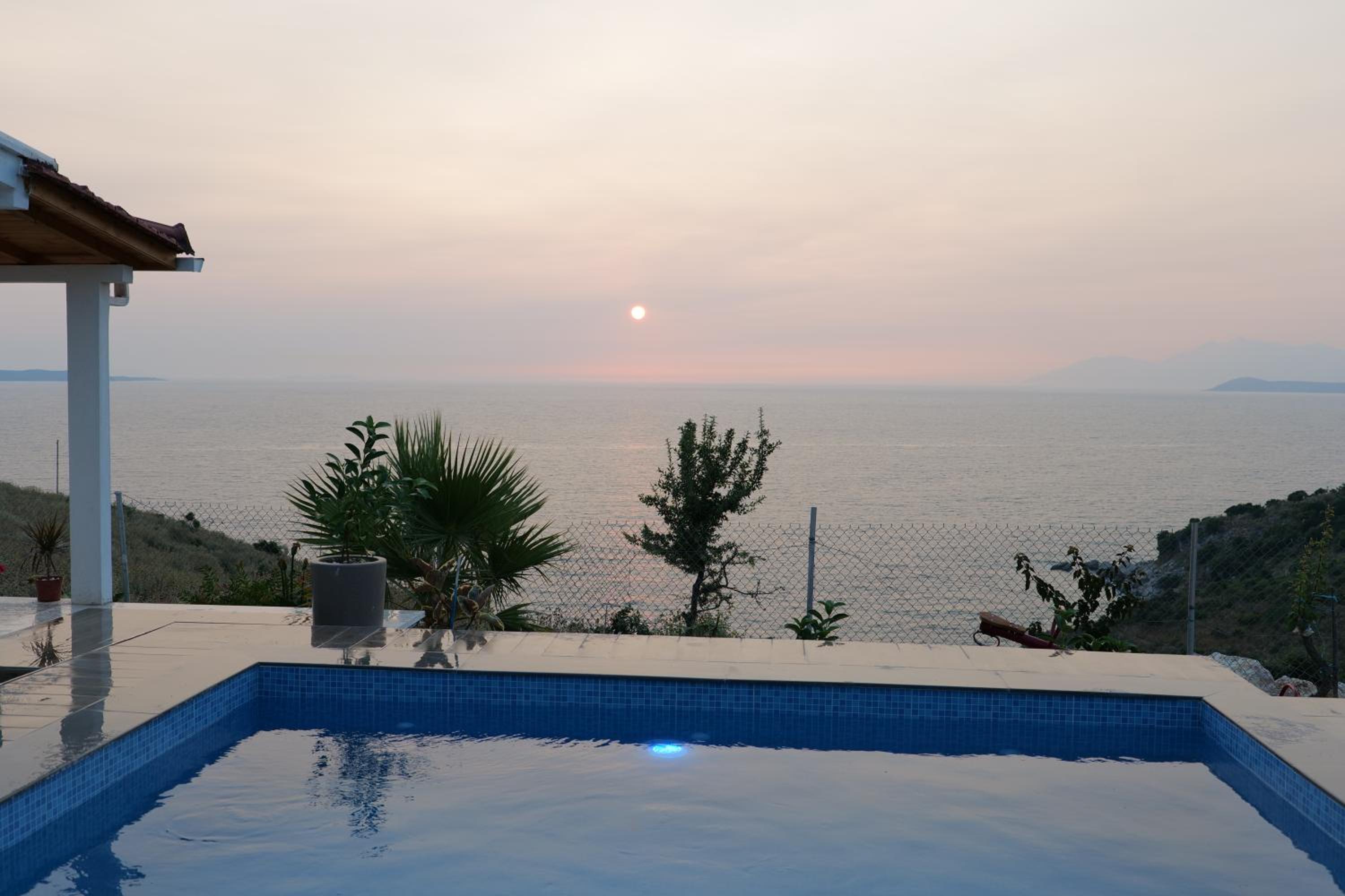 Twins Villa