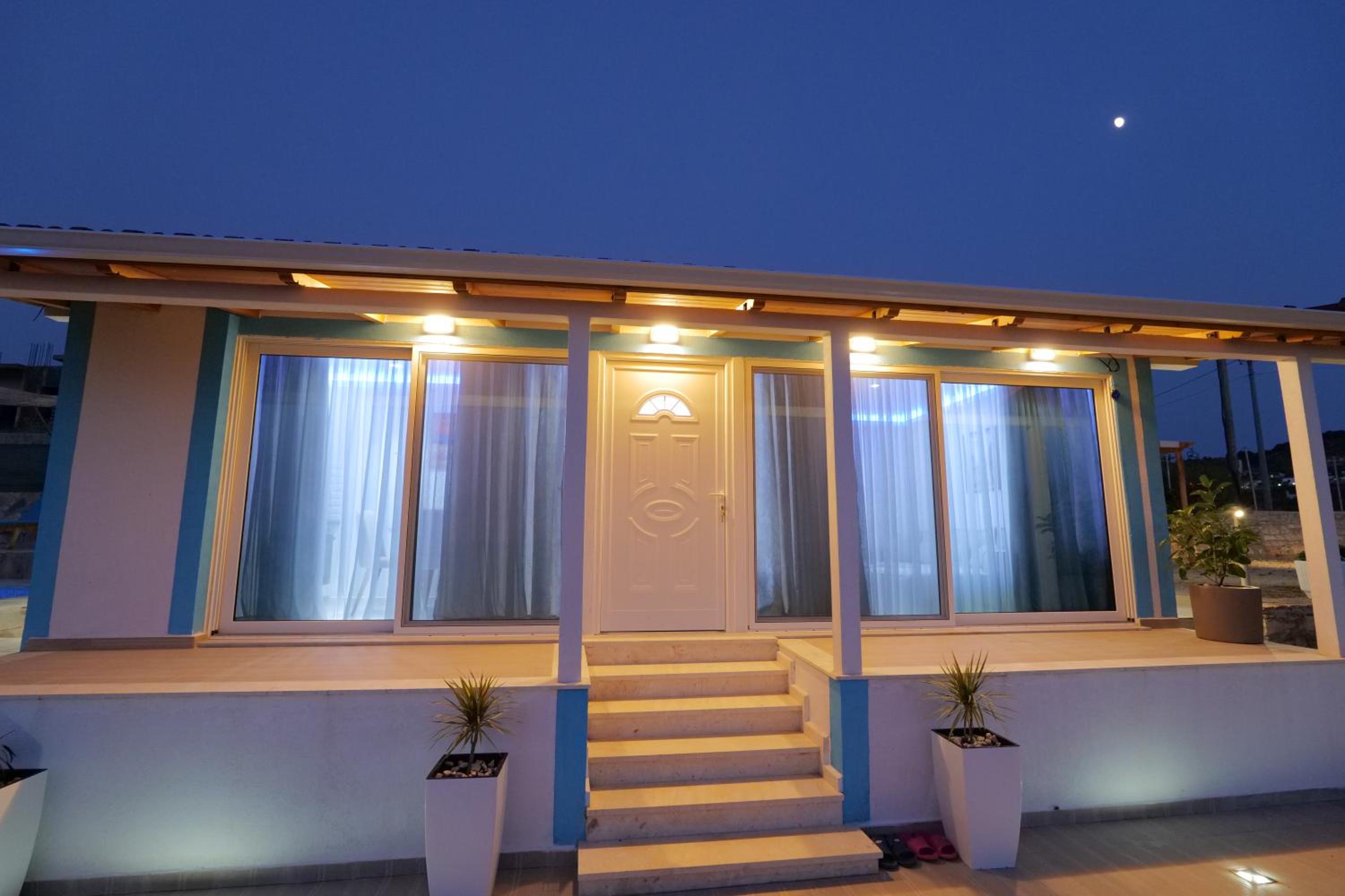 Twins Villa